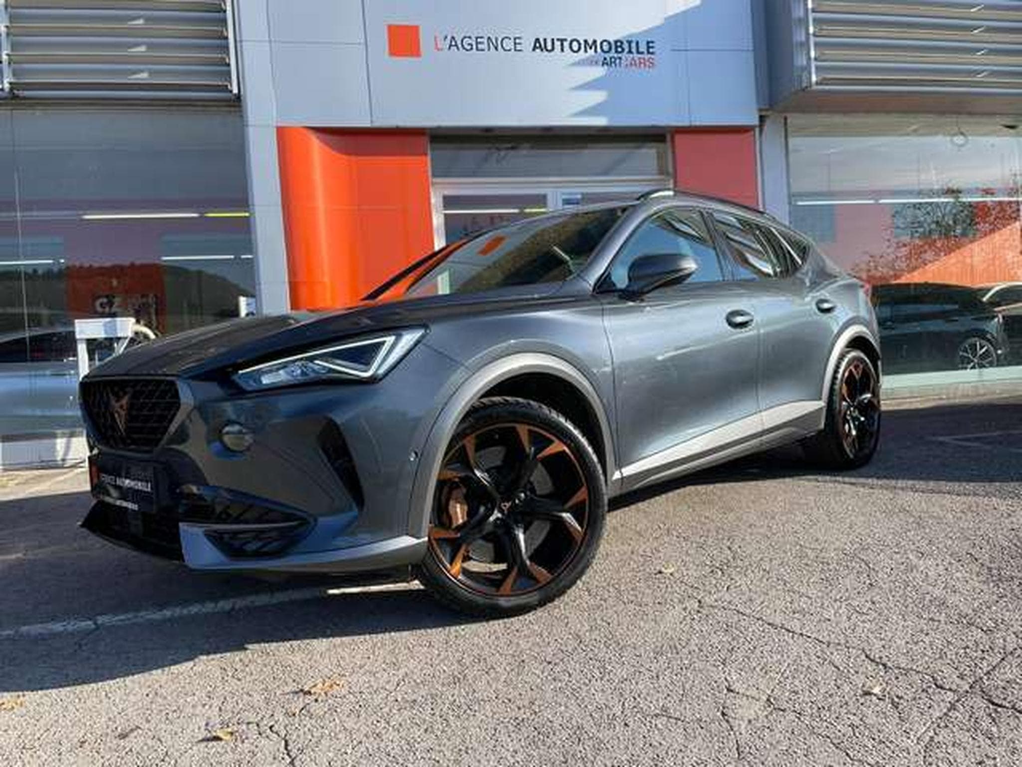 CUPRA Formentor Formentor VZ 2.0 TSI 4Drive DSG - Jusqu'à 36 mois de garanti (2021) - Photo 2
