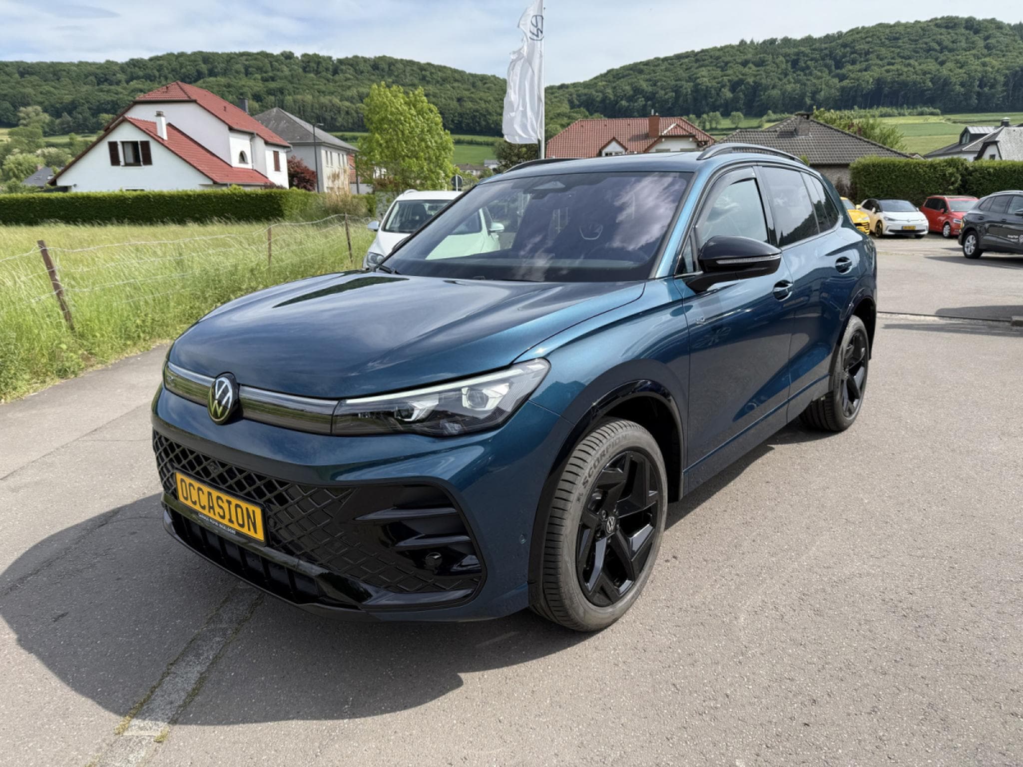 VW Tiguan R-Line 2.0 TDI 4MOTION 142 kW / 193 CV Boîte à double embray (2024) - Photo 1