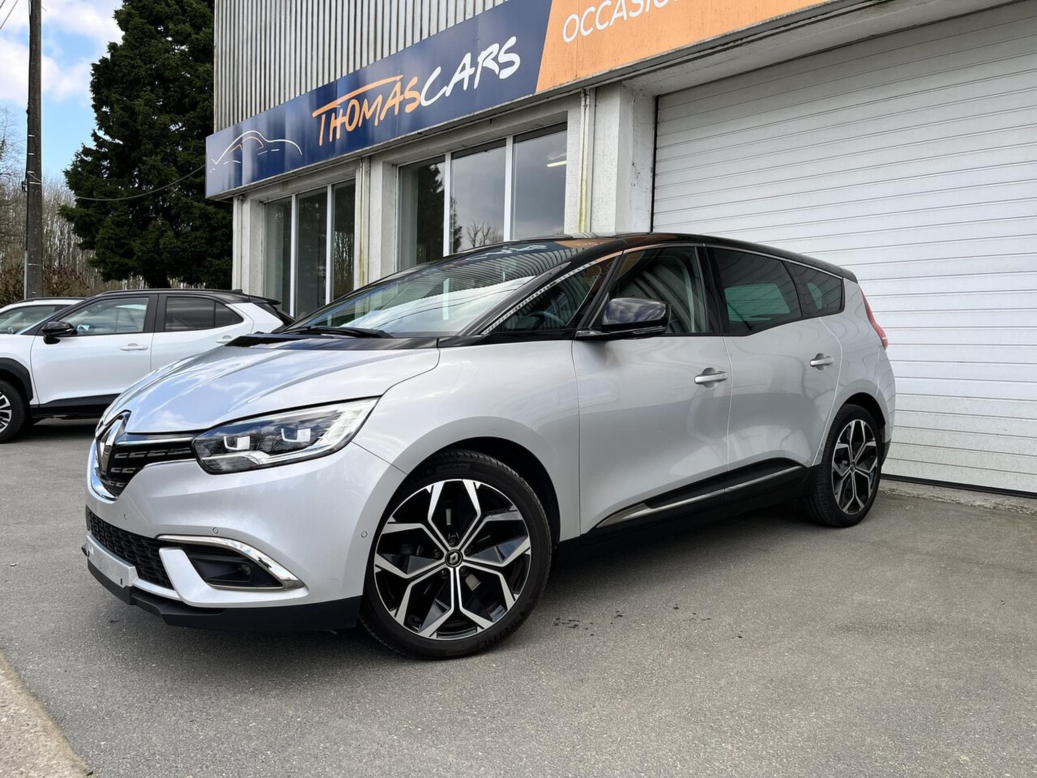 Renault Scenic 1300 ESSENCE 140 CH - 7 PLACES - GARANTIE !! (2021) - Foto 1
