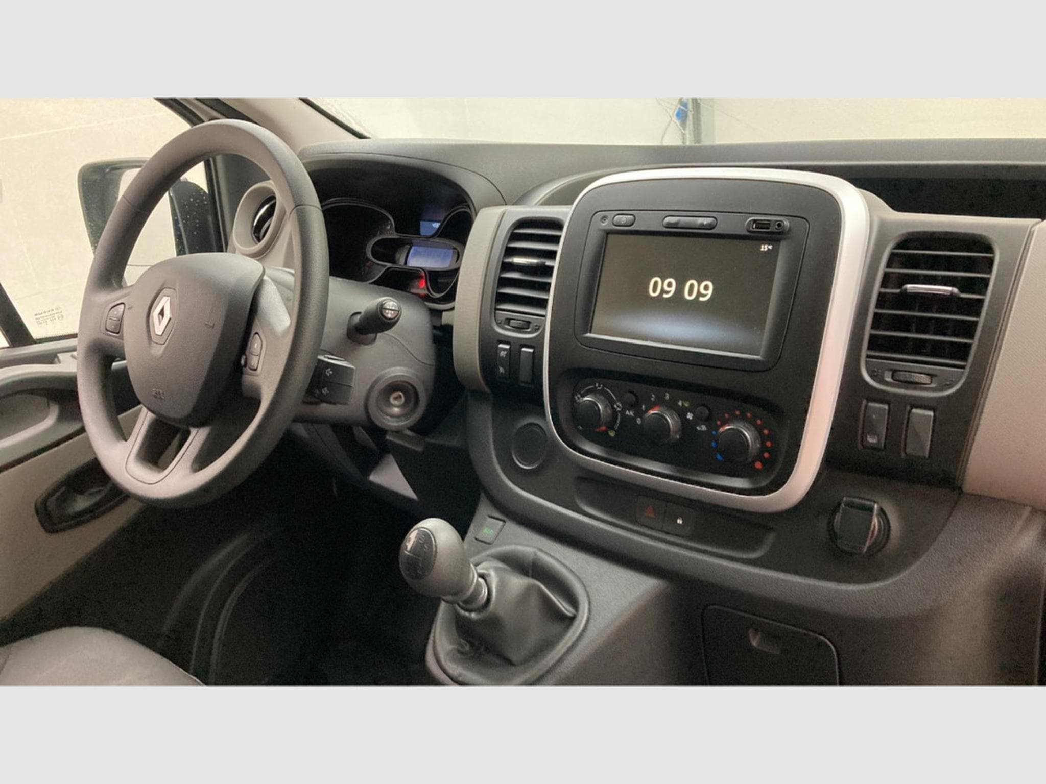 Renault Trafic 1.6 dCi 120 L2H1 (2019) - Photo 6
