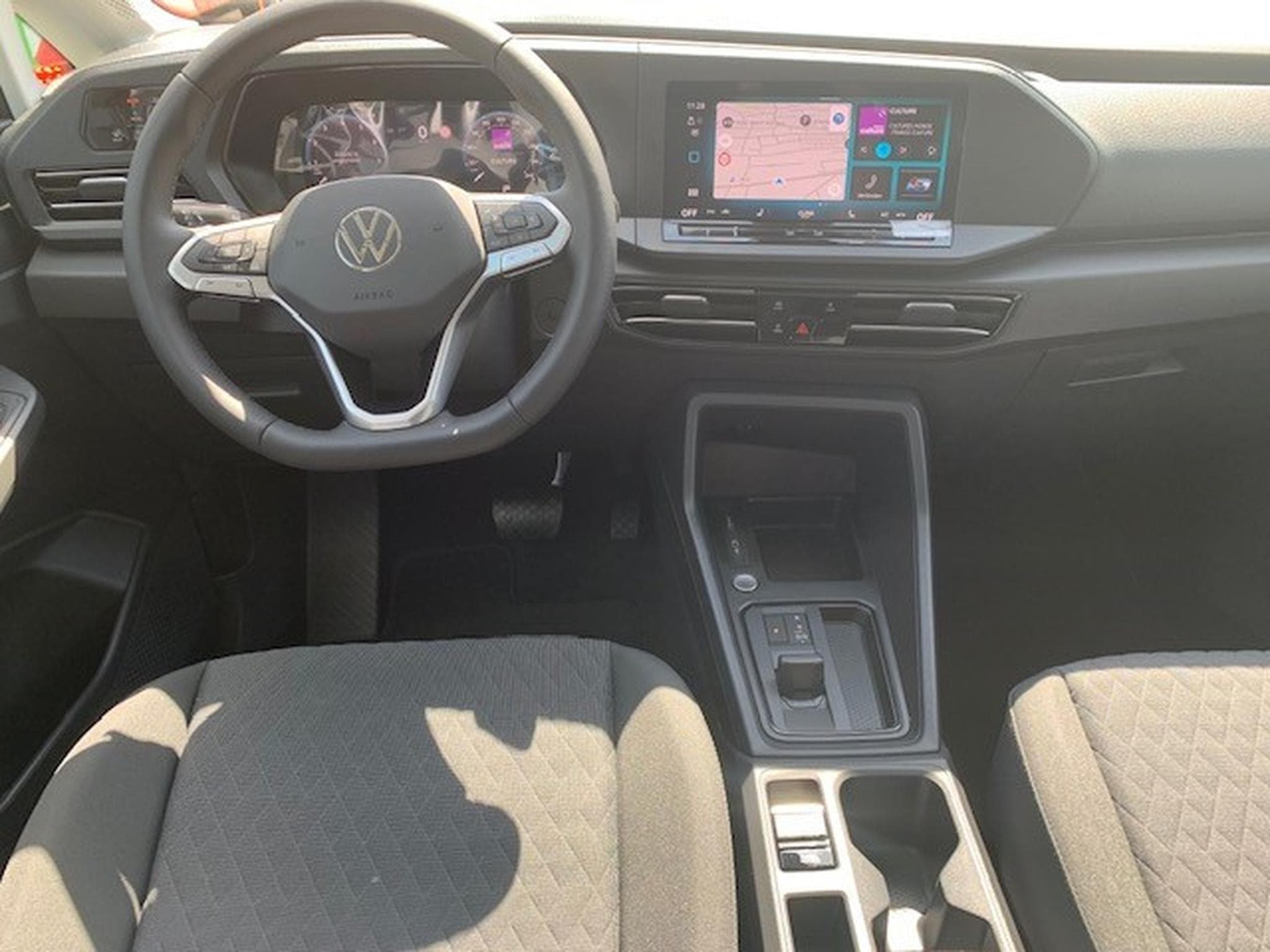 VW Caddy LIFE 1.5TSI 116CV DSG7 (2026) - Photo 3