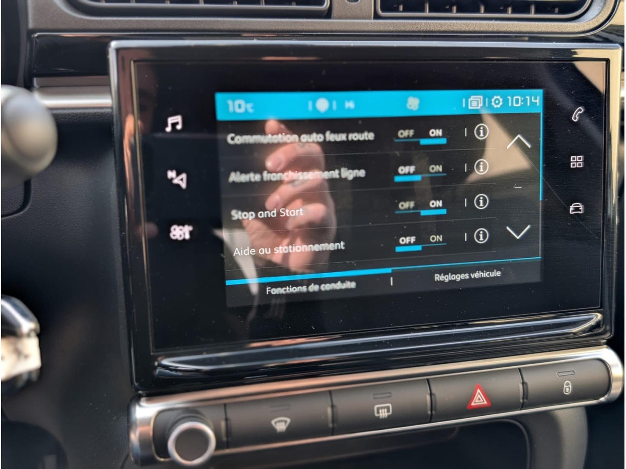 Citroën C3 1.2T 110CV SHINE * GARANTIE 36 MOIS * (2023) - Photo 12