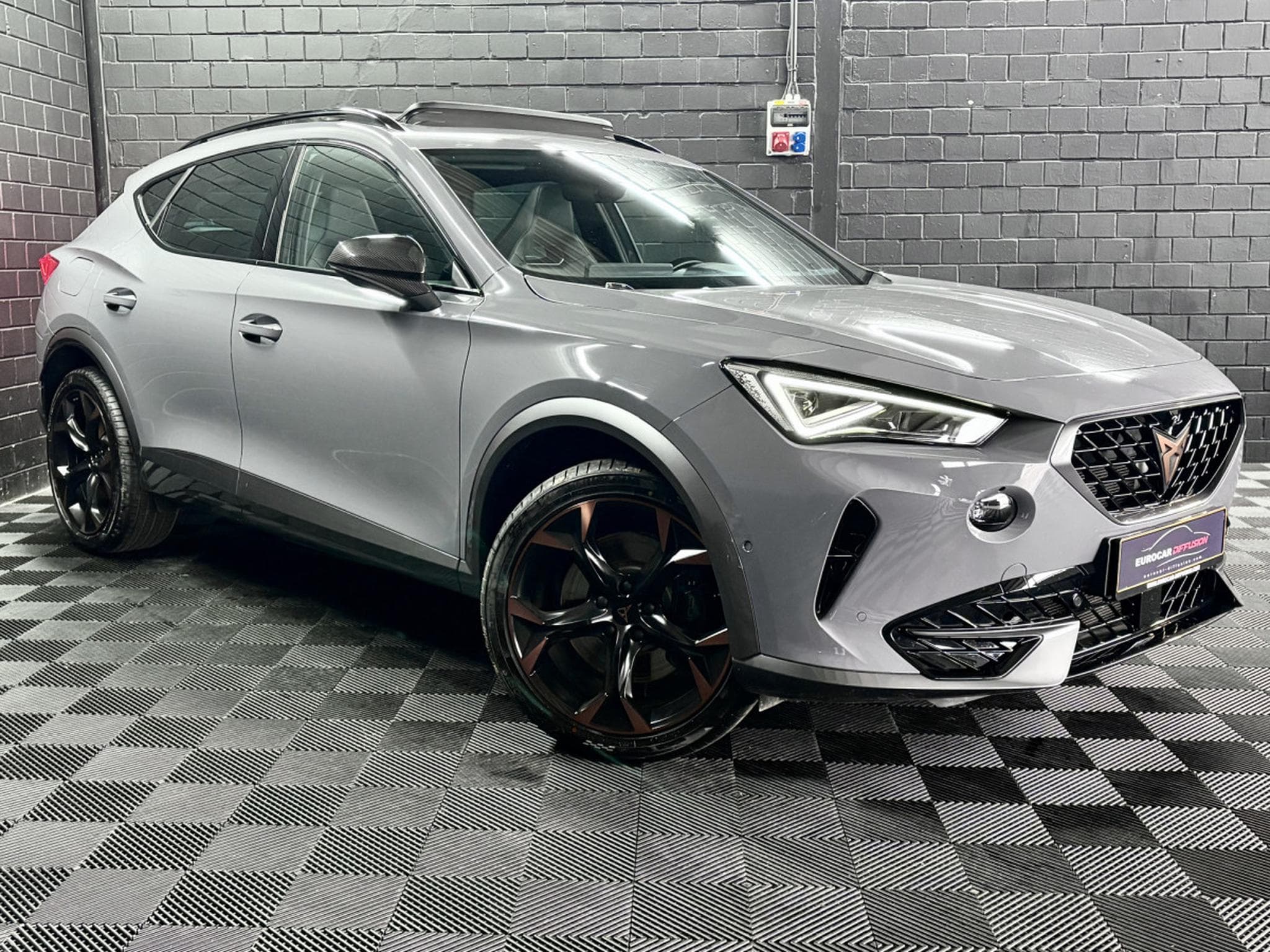 Cupra Formentor VZ 245CV eHybrid DSG6 *VSS* *ACC* 360°* *BEATS* (2023) - Photo 3