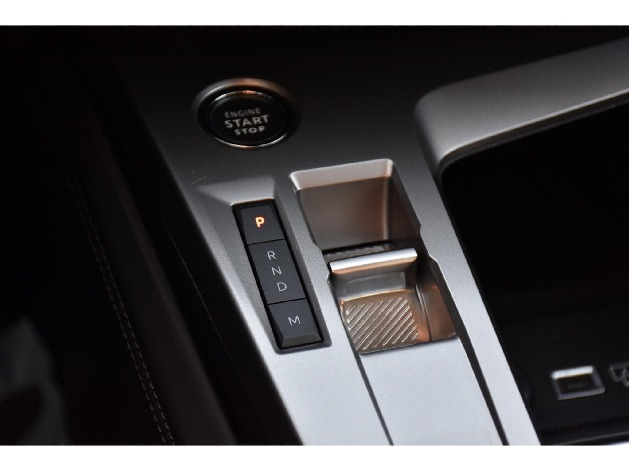 Peugeot 308 1.2 PureTech Allure EAT8 GPS LANE CAM 1° MAIN (2024) - Photo 19