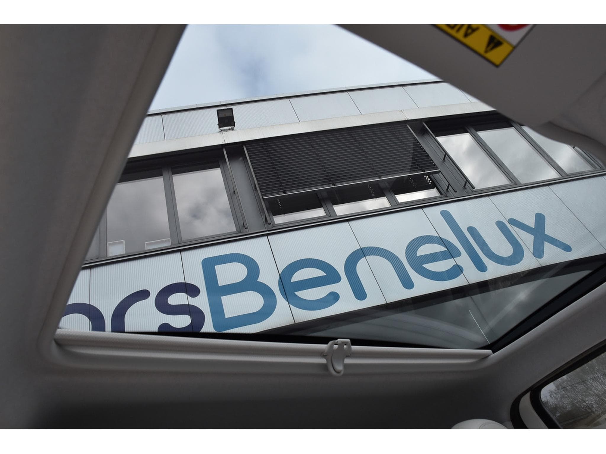 Fiat 500 3+1 42 kWh La Prima ACC CO DRIVER PANO CAM 1° MAIN (2024) - Photo 11