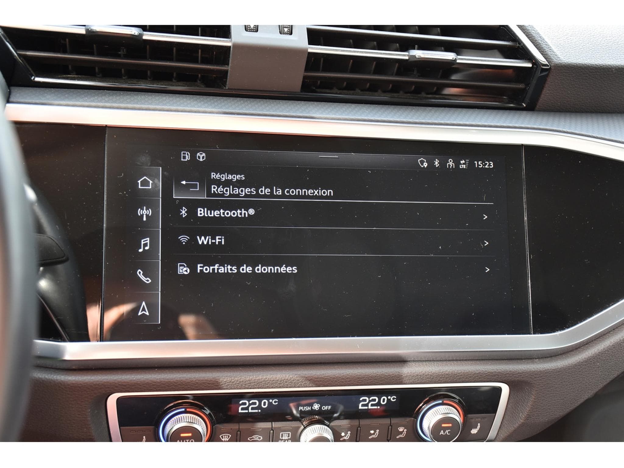 Audi Q3 35 TDI S-Tronic CUIR GPS LANE CAM 1° MAIN (2021) - Photo 12