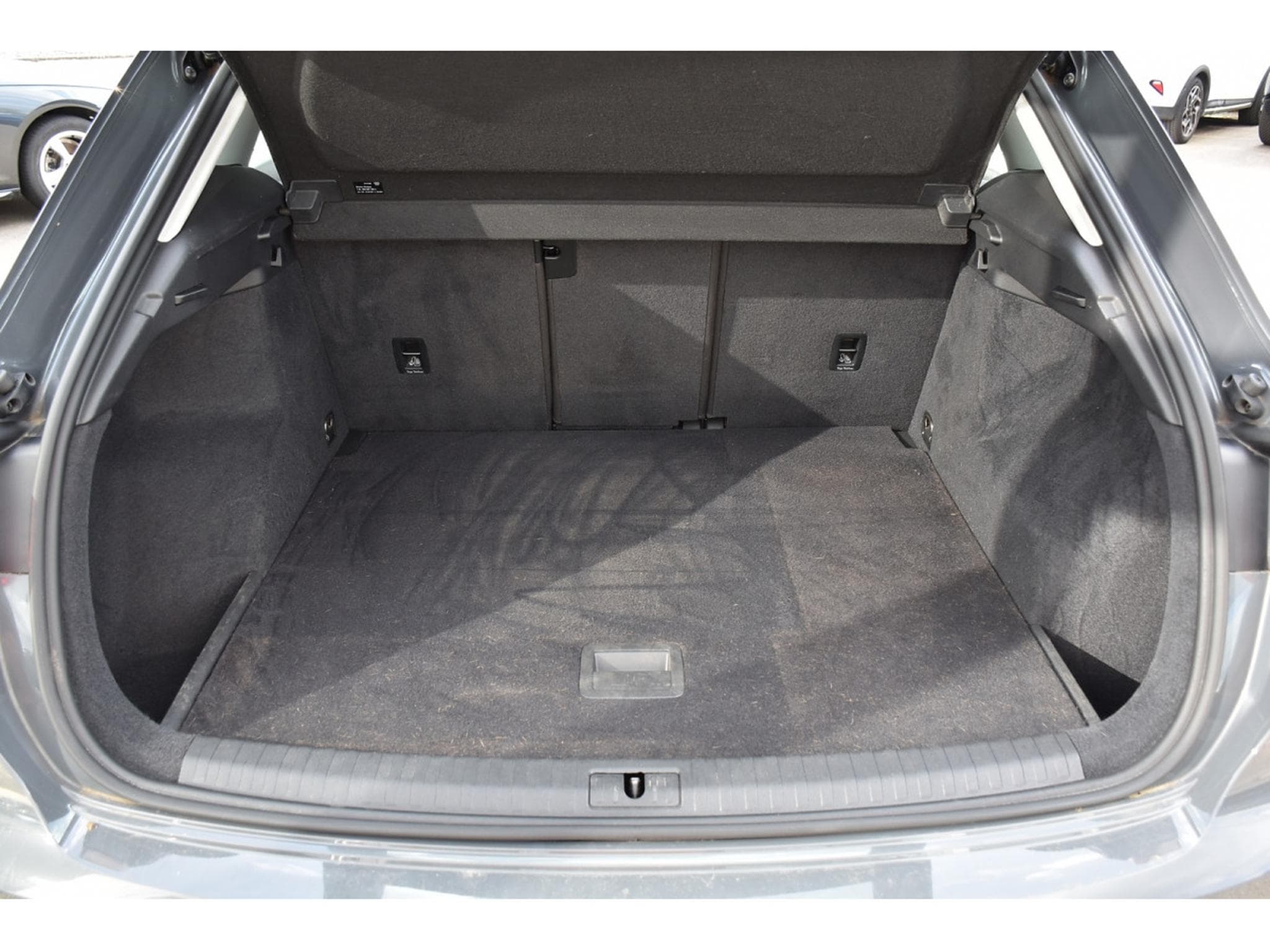 Audi Q3 35 TDI S-Tronic CUIR GPS LANE CAM 1° MAIN (2021) - Photo 22