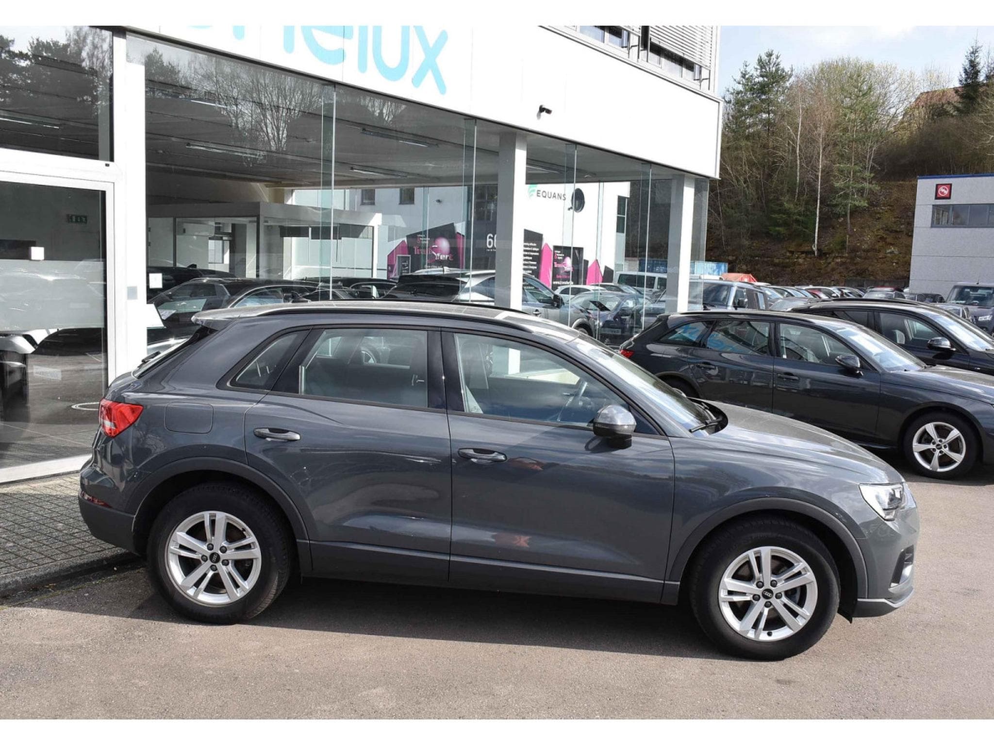 Audi Q3 35 TDI S-Tronic CUIR GPS LANE CAM 1° MAIN (2021) - Photo 3