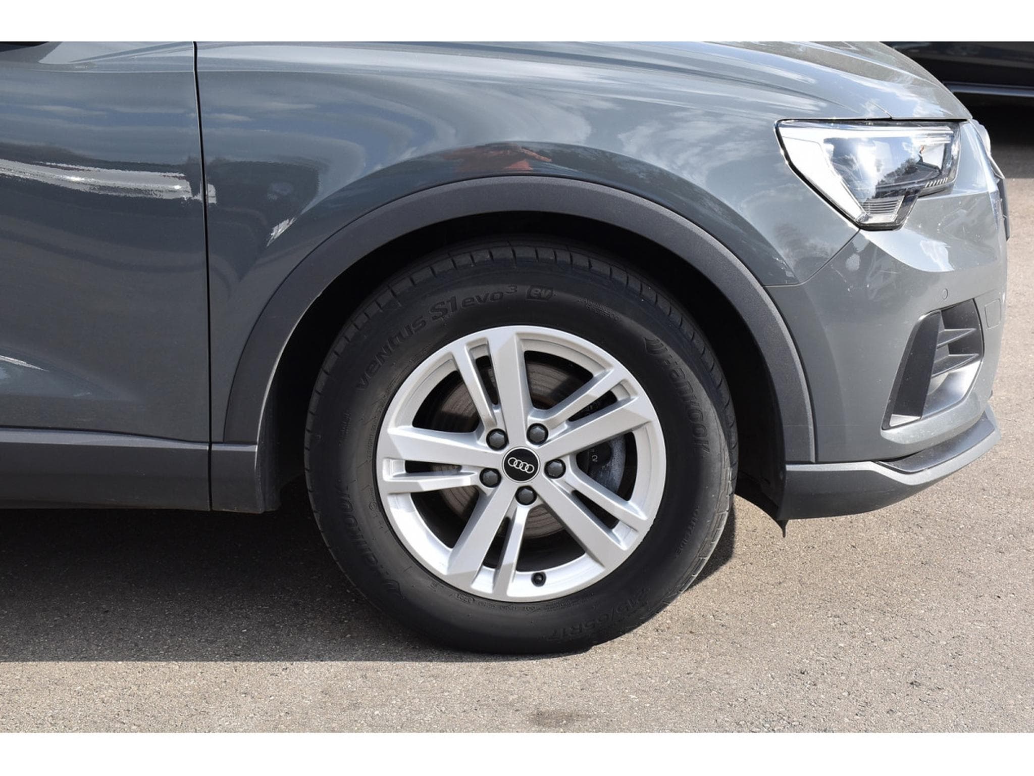 Audi Q3 35 TDI S-Tronic CUIR GPS LANE CAM 1° MAIN (2021) - Photo 5