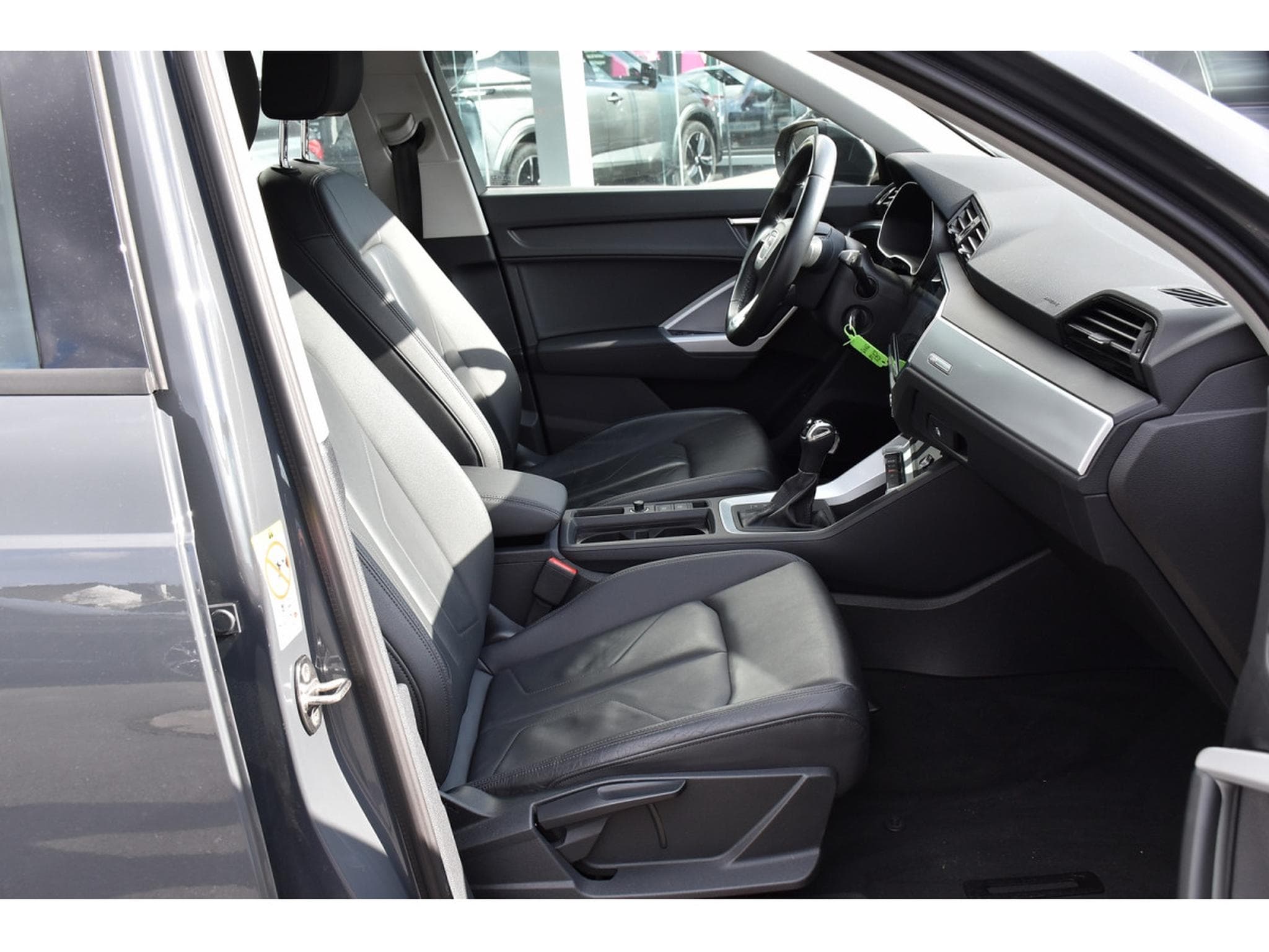 Audi Q3 35 TDI S-Tronic CUIR GPS LANE CAM 1° MAIN (2021) - Photo 7