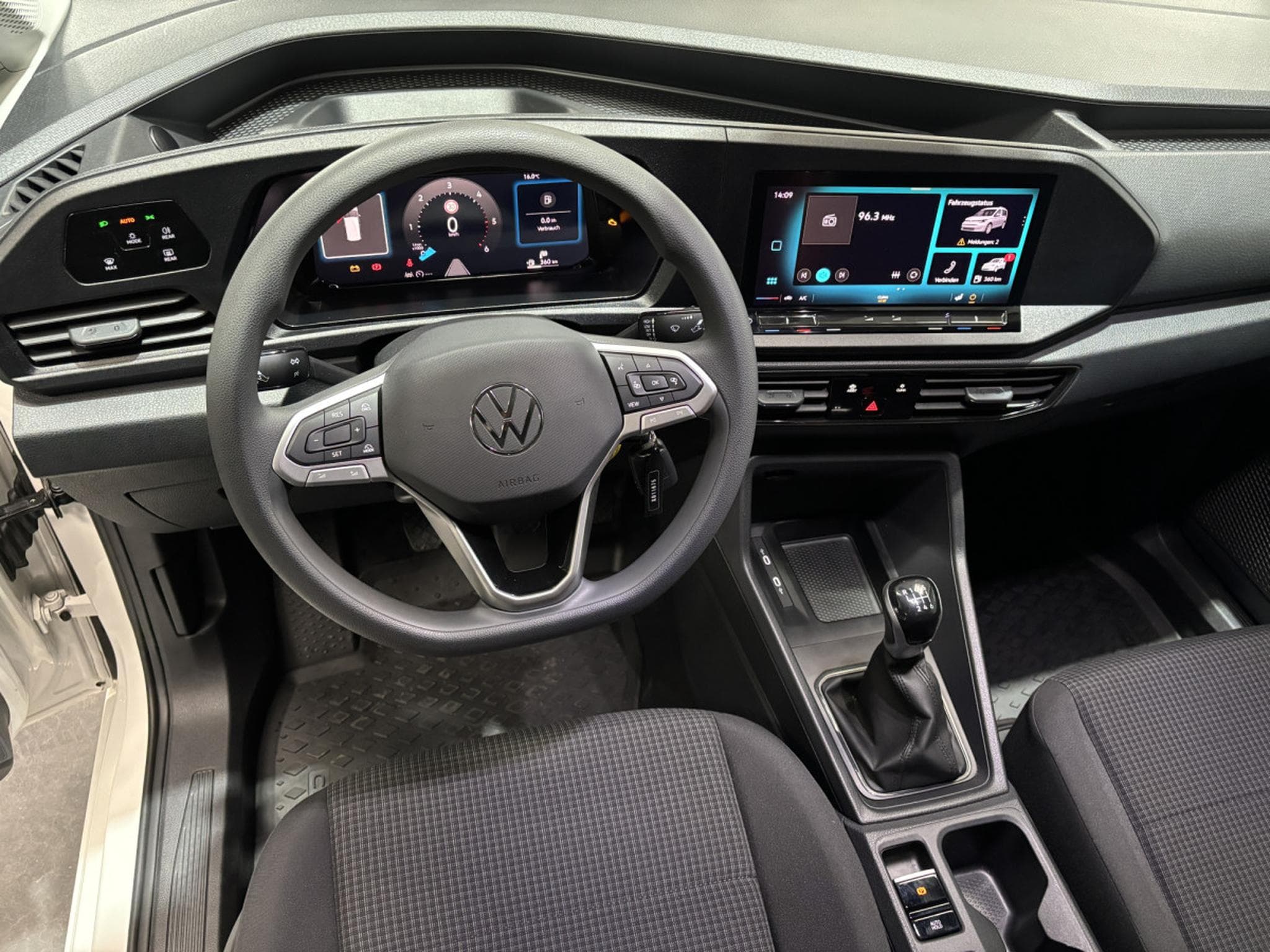 VW Caddy 2.0 TDI CARGO 102HP (2024) - Photo 11