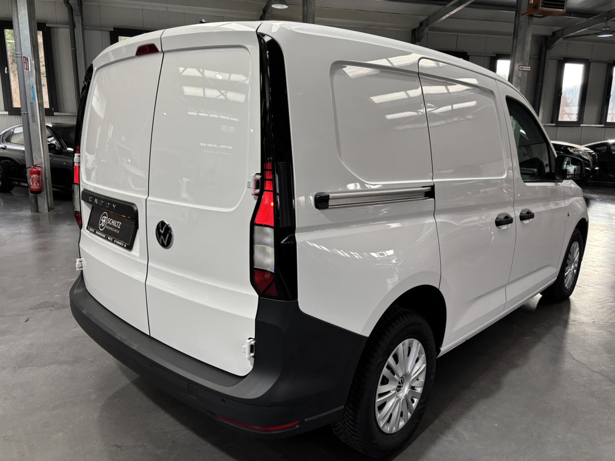 VW Caddy 2.0 TDI CARGO 102HP (2024) - Photo 3