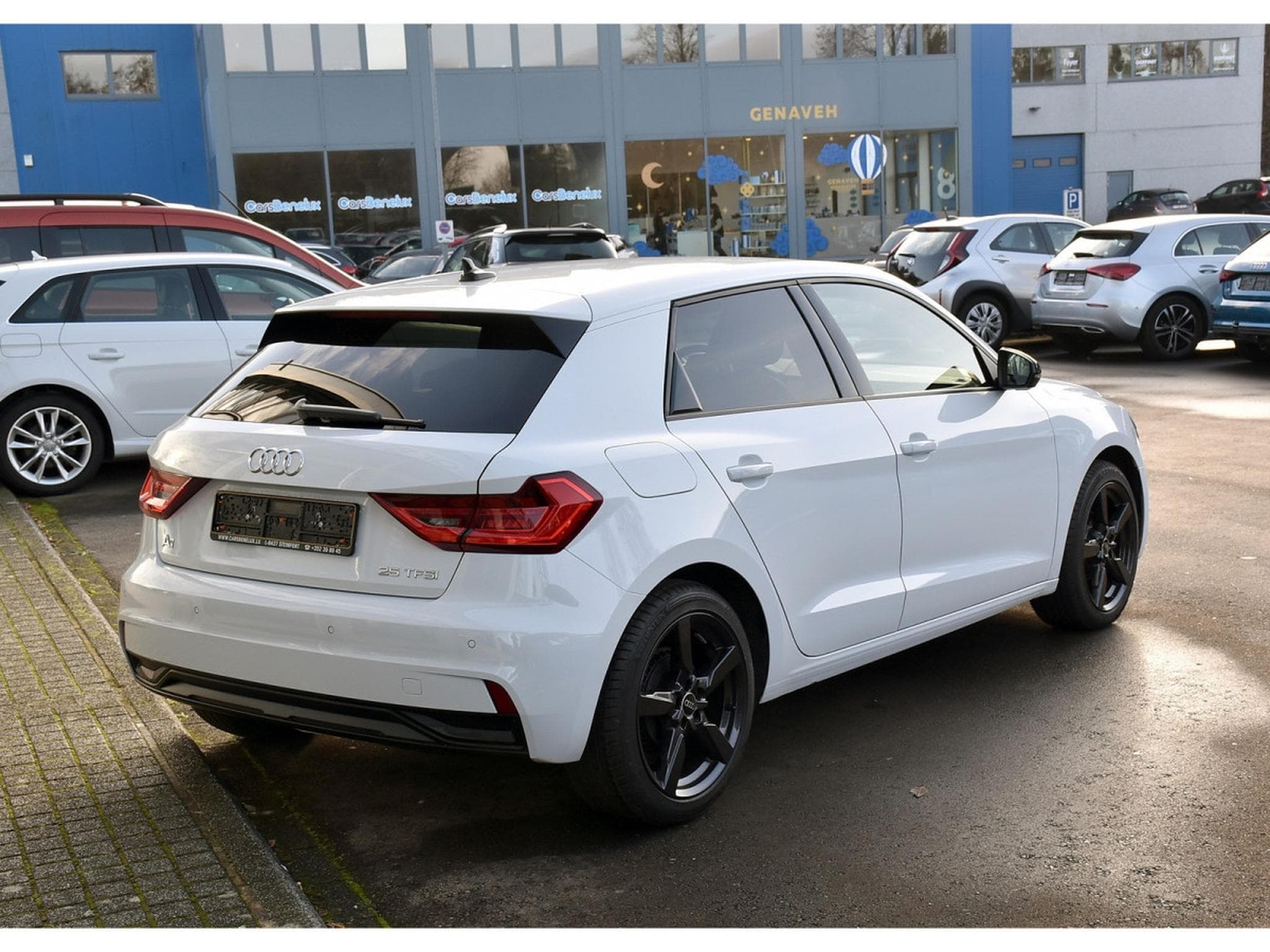 Audi A1 Sportback 25 TFSI Advanced S-Tronic SMARTPHONE KEYLESS 1° M. (2025) - Photo 4