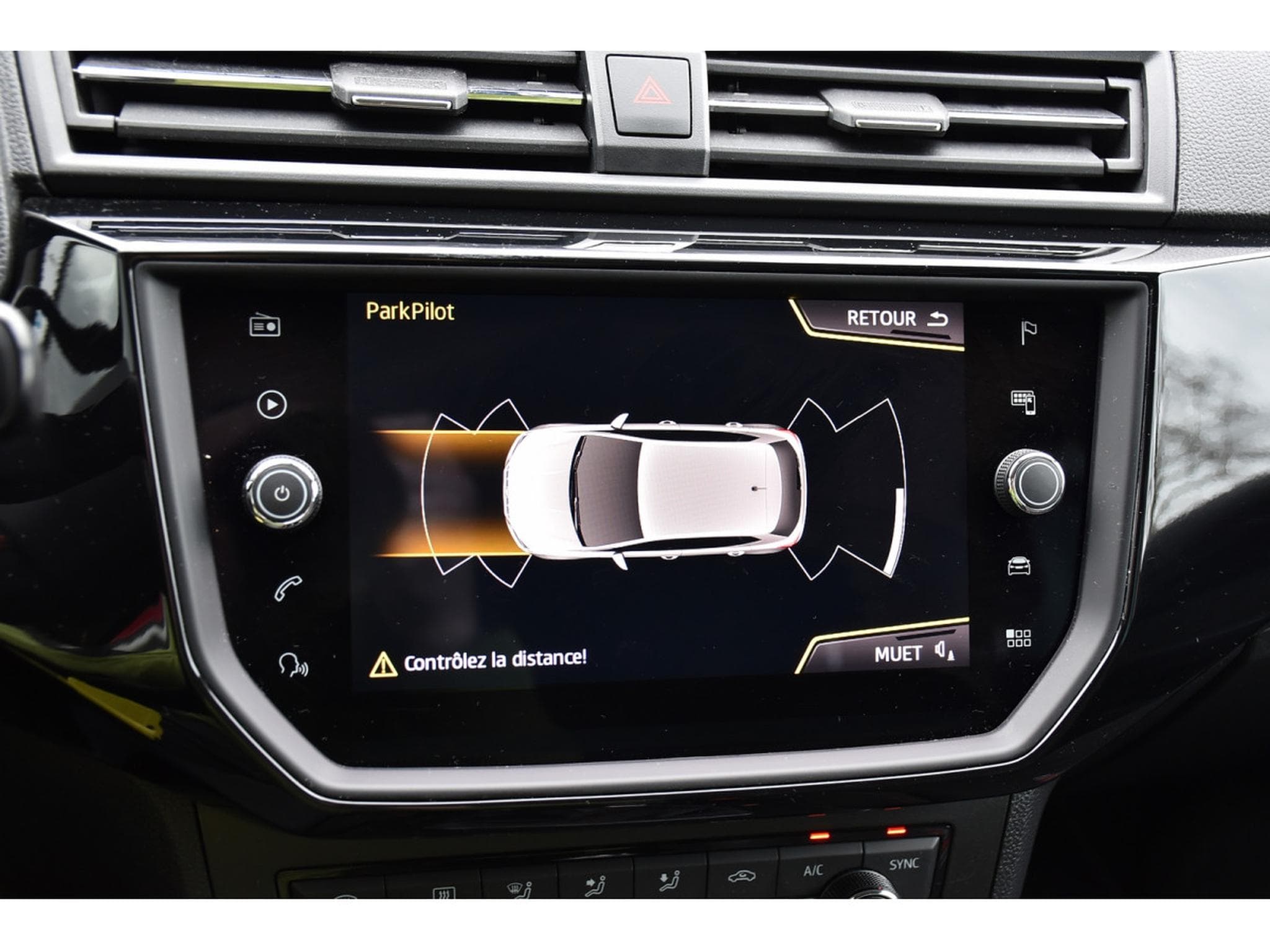 Seat Ibiza 1.0 TSI FR REGUL GPS BEATS FULL LINK ATT RMQ 1° MAIN (2018) - Photo 16