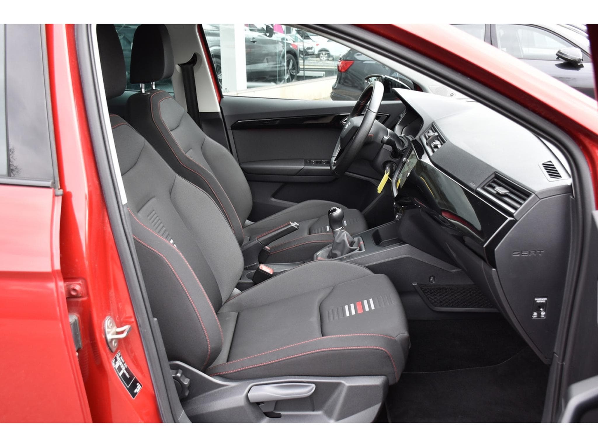 Seat Ibiza 1.0 TSI FR REGUL GPS BEATS FULL LINK ATT RMQ 1° MAIN (2018) - Photo 7