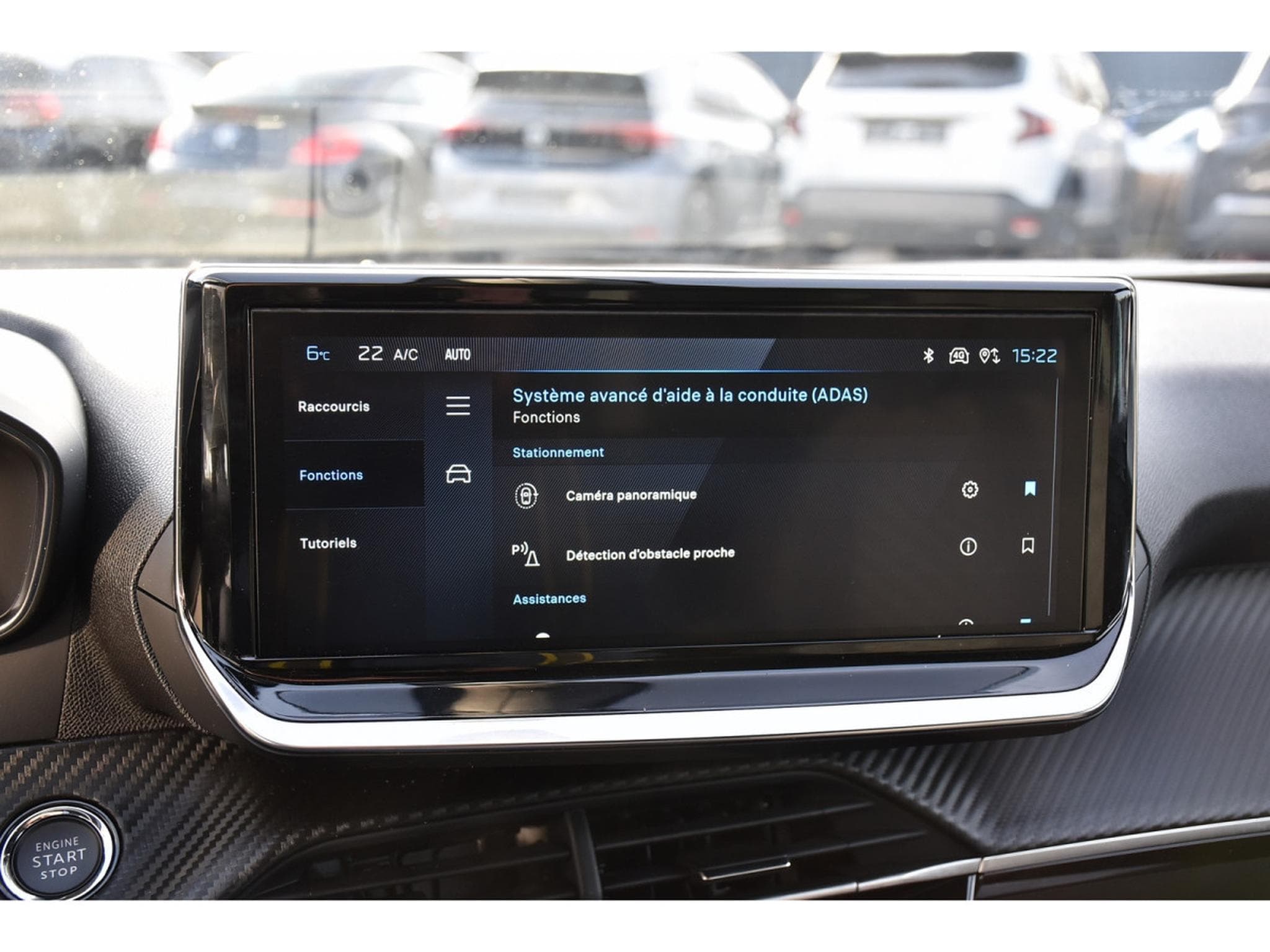 Peugeot 2008 1.2 PureTech Allure ACC GPS LANE SIDE REGUL CAM 360 1° MAIN (2025) - Foto 13