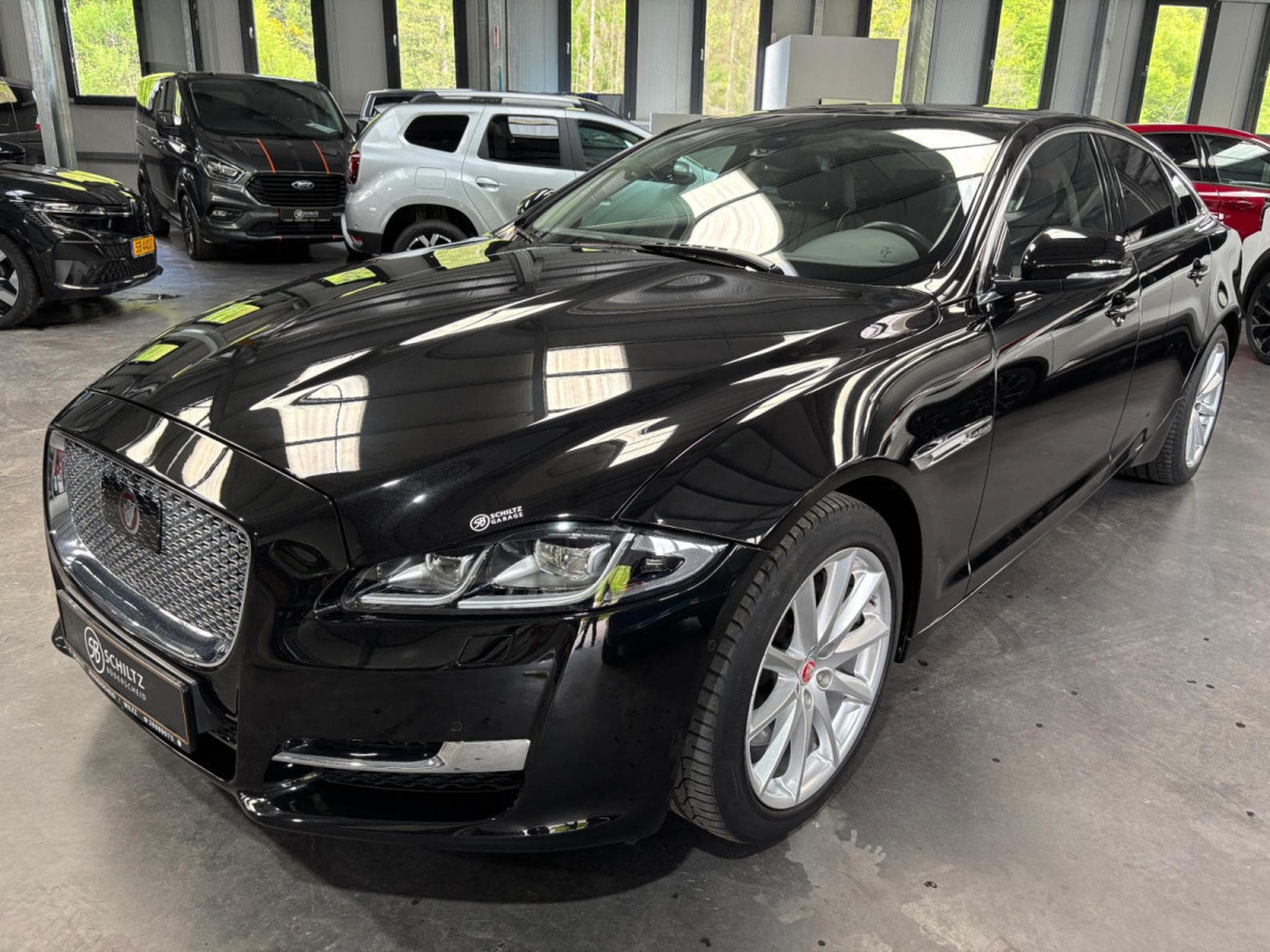 Jaguar XJ V6 3.0 Diesel 300HP (2019) - Foto 6