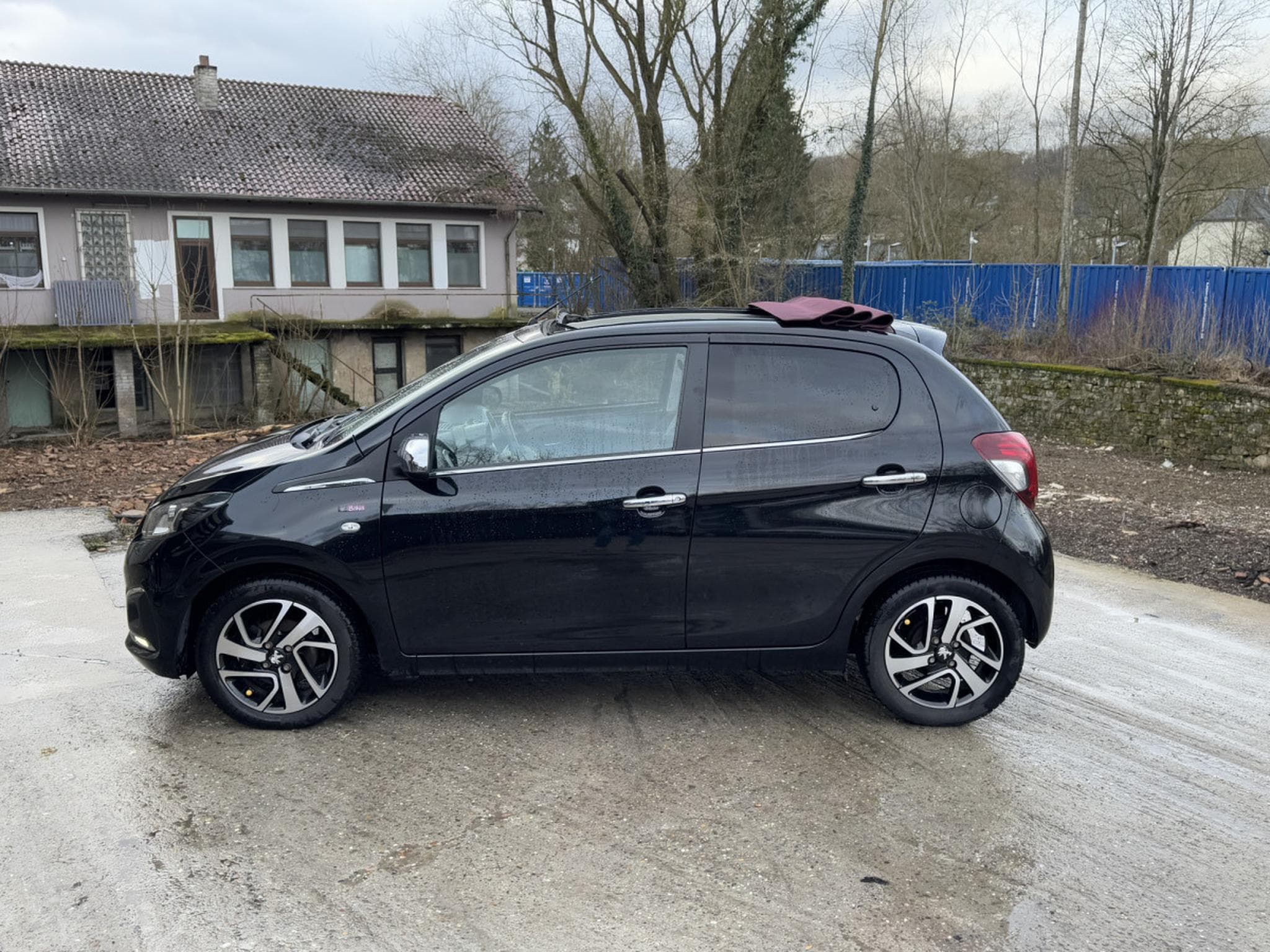 Peugeot 108 1.2I 82CV BAHIA CABRIOLET (2015) - Foto 12