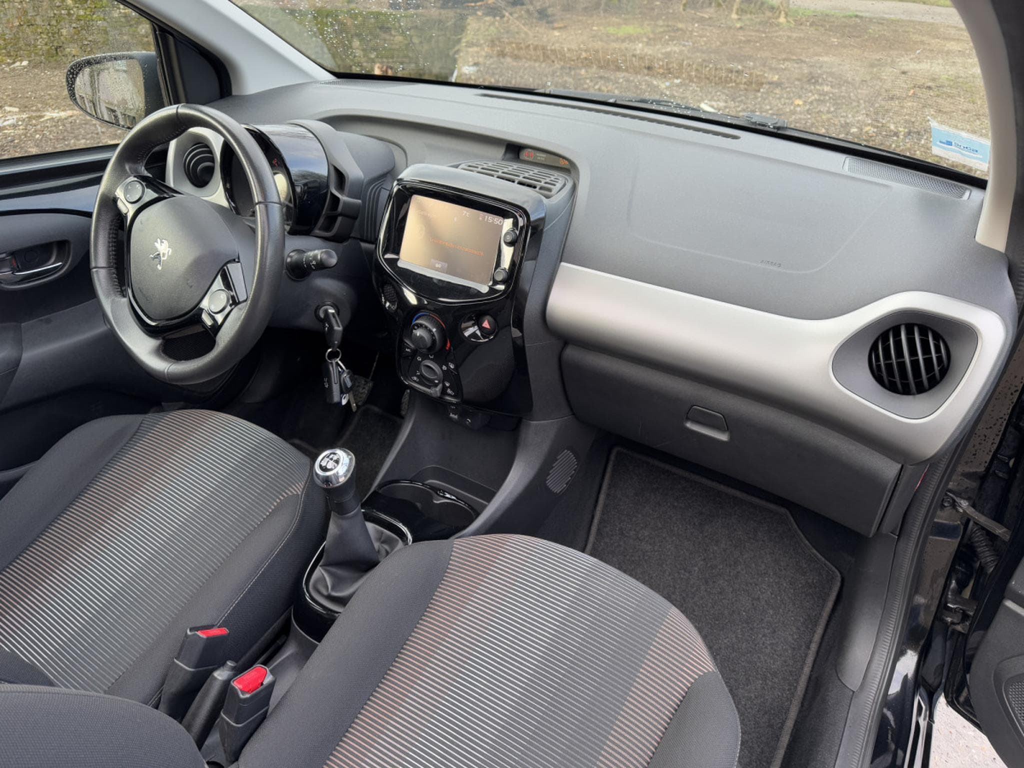 Peugeot 108 1.2I 82CV BAHIA CABRIOLET (2015) - Foto 5