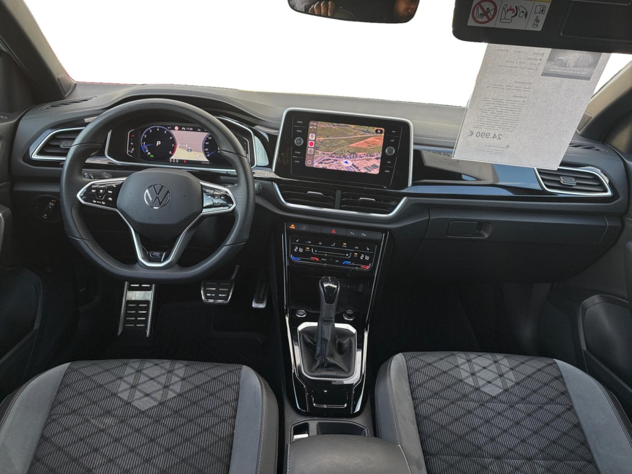 VW T-Roc 1.5 TSI R-Line DSG (2022) - Photo 8