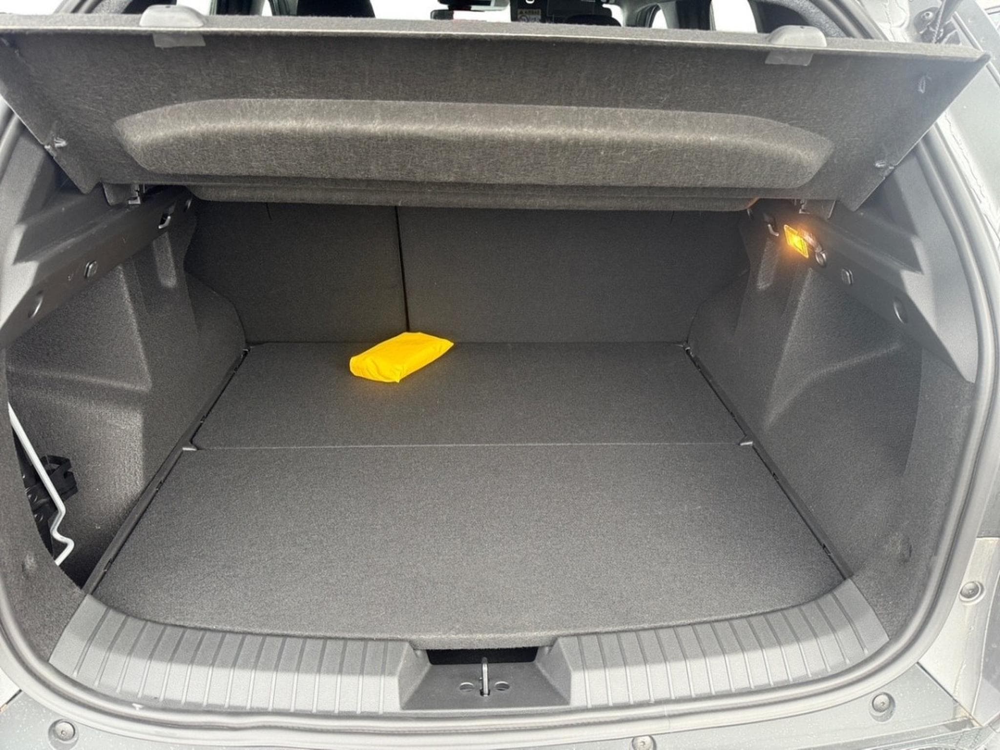 Dacia Duster 1.6 Hybrid Journey (2025) - Photo 10