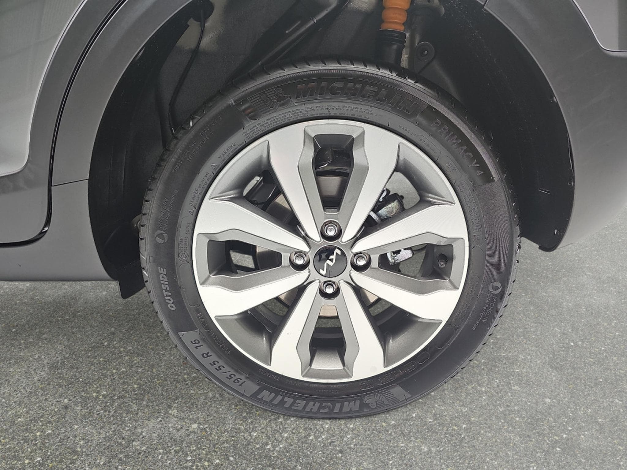 Kia Stonic 1.0 T-GDI 100 Vision (2026) - Photo 6