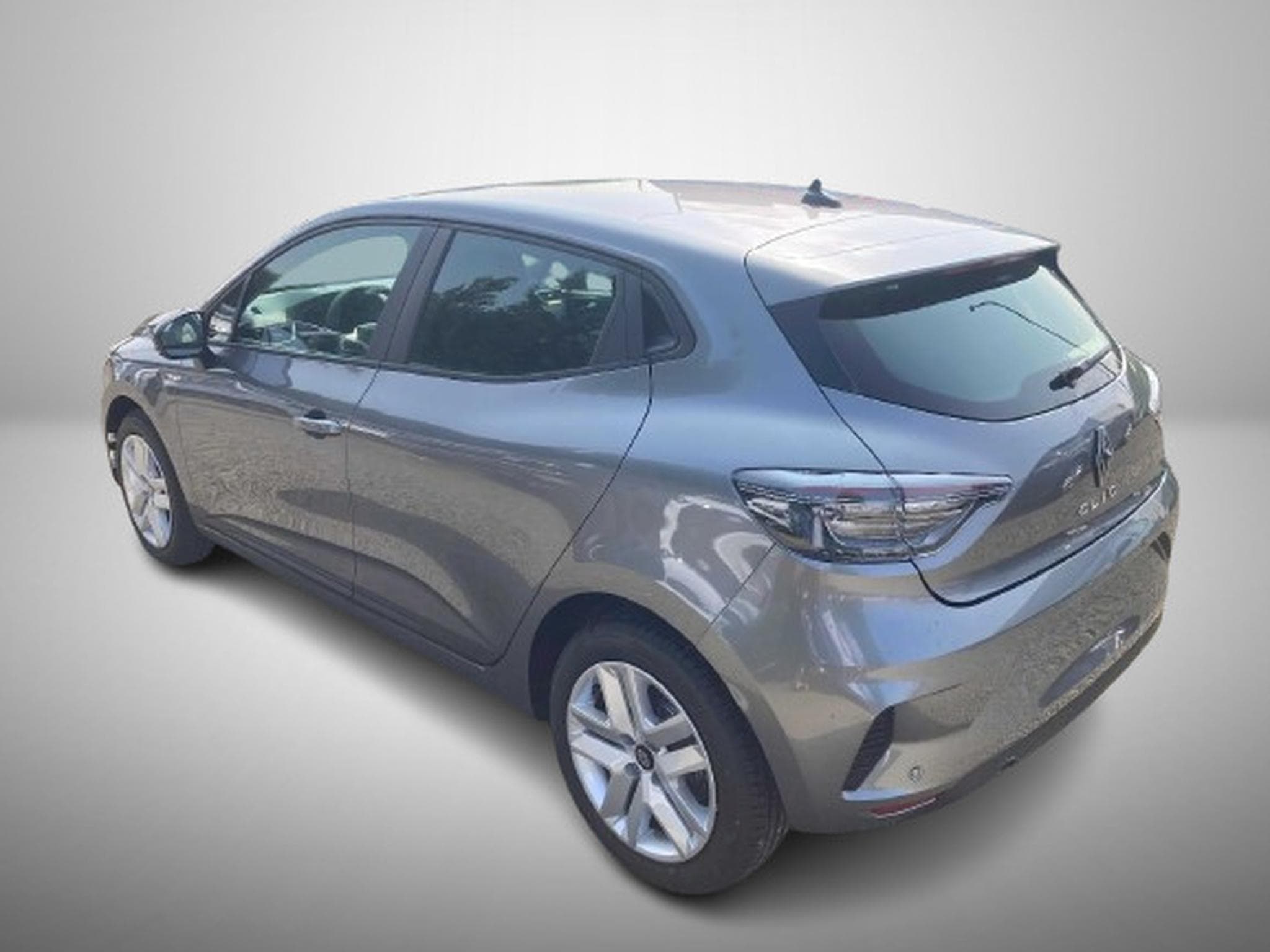 Renault Clio 1.5 dCi 101 Evolution (2025) - Foto 4