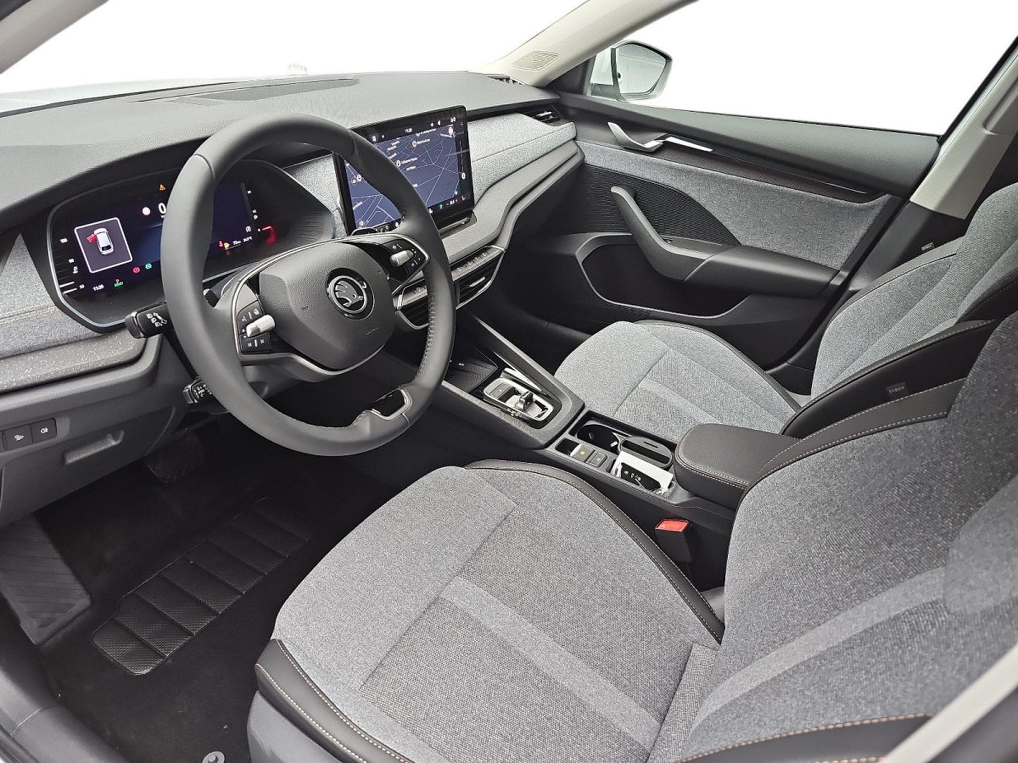 Skoda Octavia 1.5 TSi 150 DSG SELECTION (2025) - Photo 8