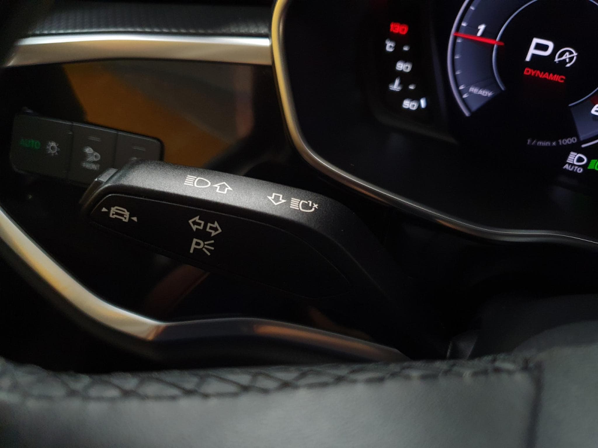 Audi Q3 35 TDI 150CV S-TRONIC (2021) - Photo 14