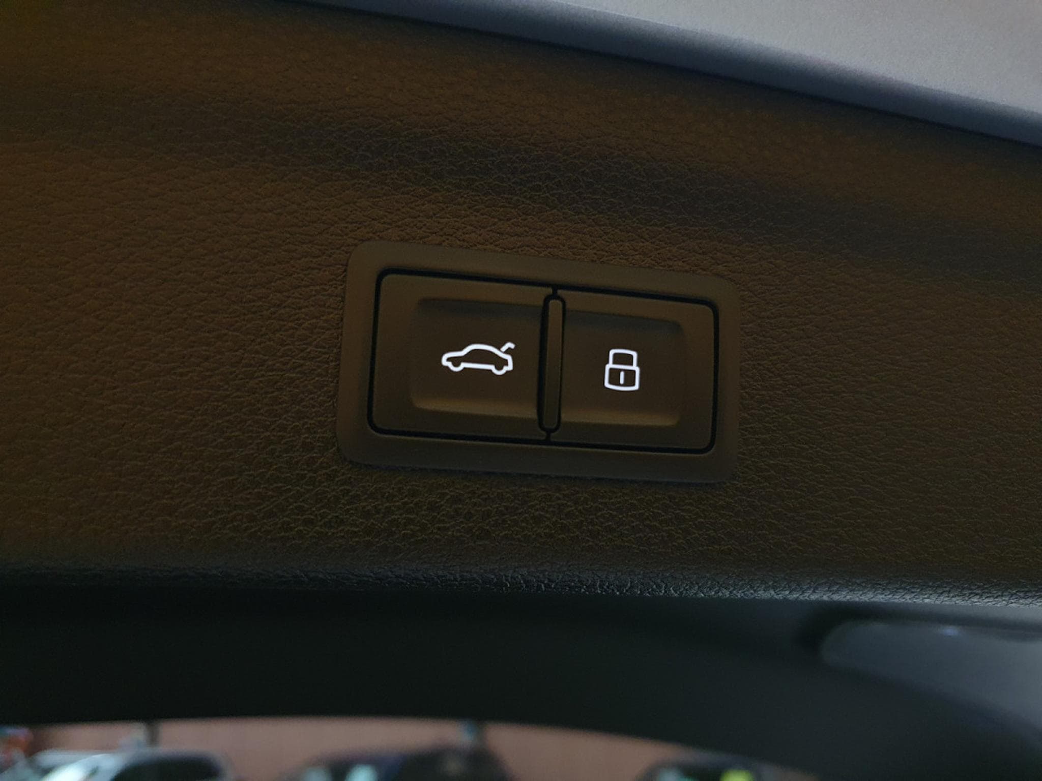 Audi Q3 35 TDI 150CV S-TRONIC (2021) - Photo 25