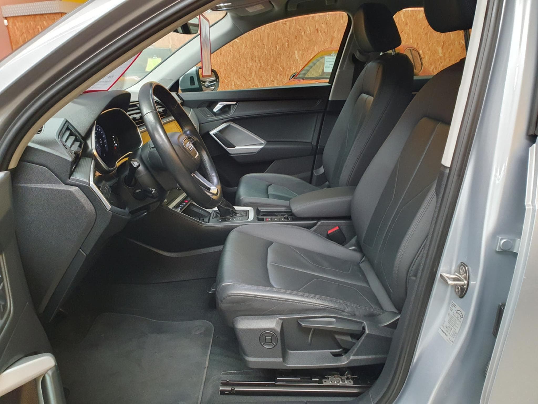 Audi Q3 35 TDI 150CV S-TRONIC (2021) - Photo 8