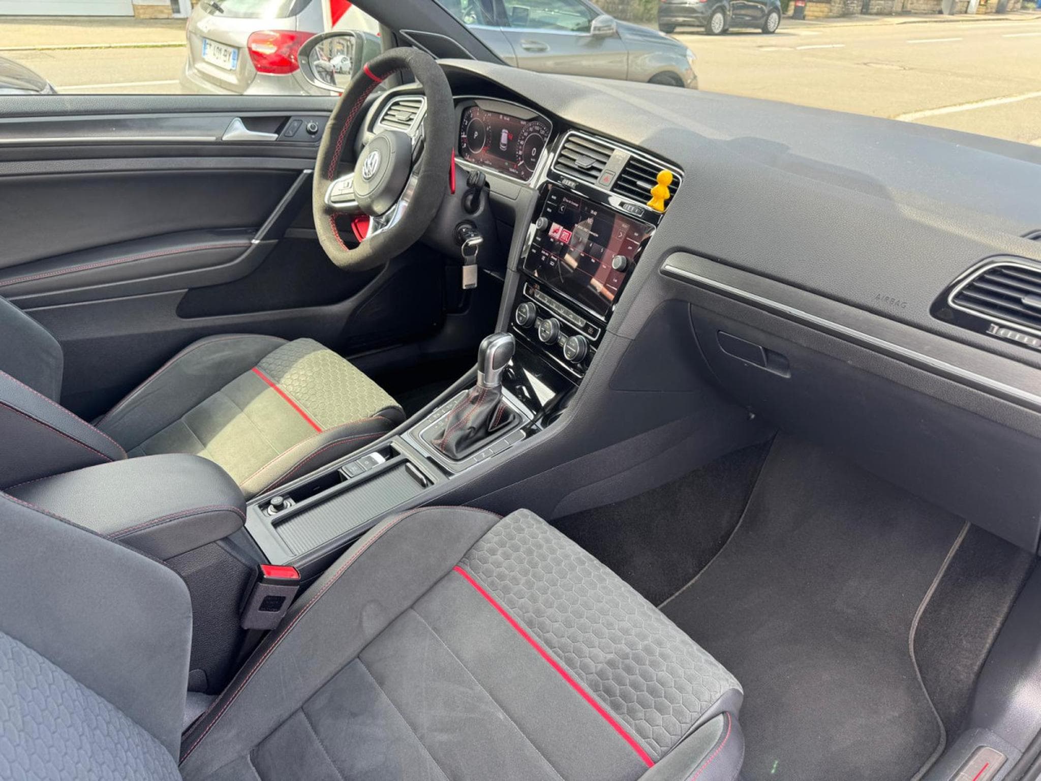 VW Golf GTI PERFORMANCE DSG 245CV (2018) - Foto 11