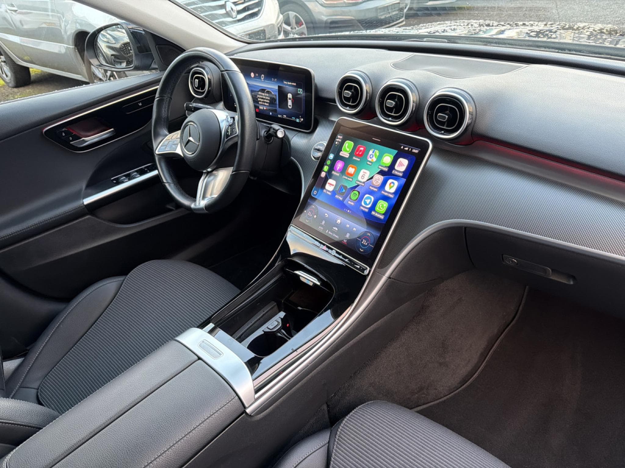 Mercedes C 220 DA 200 (2024) - Foto 10