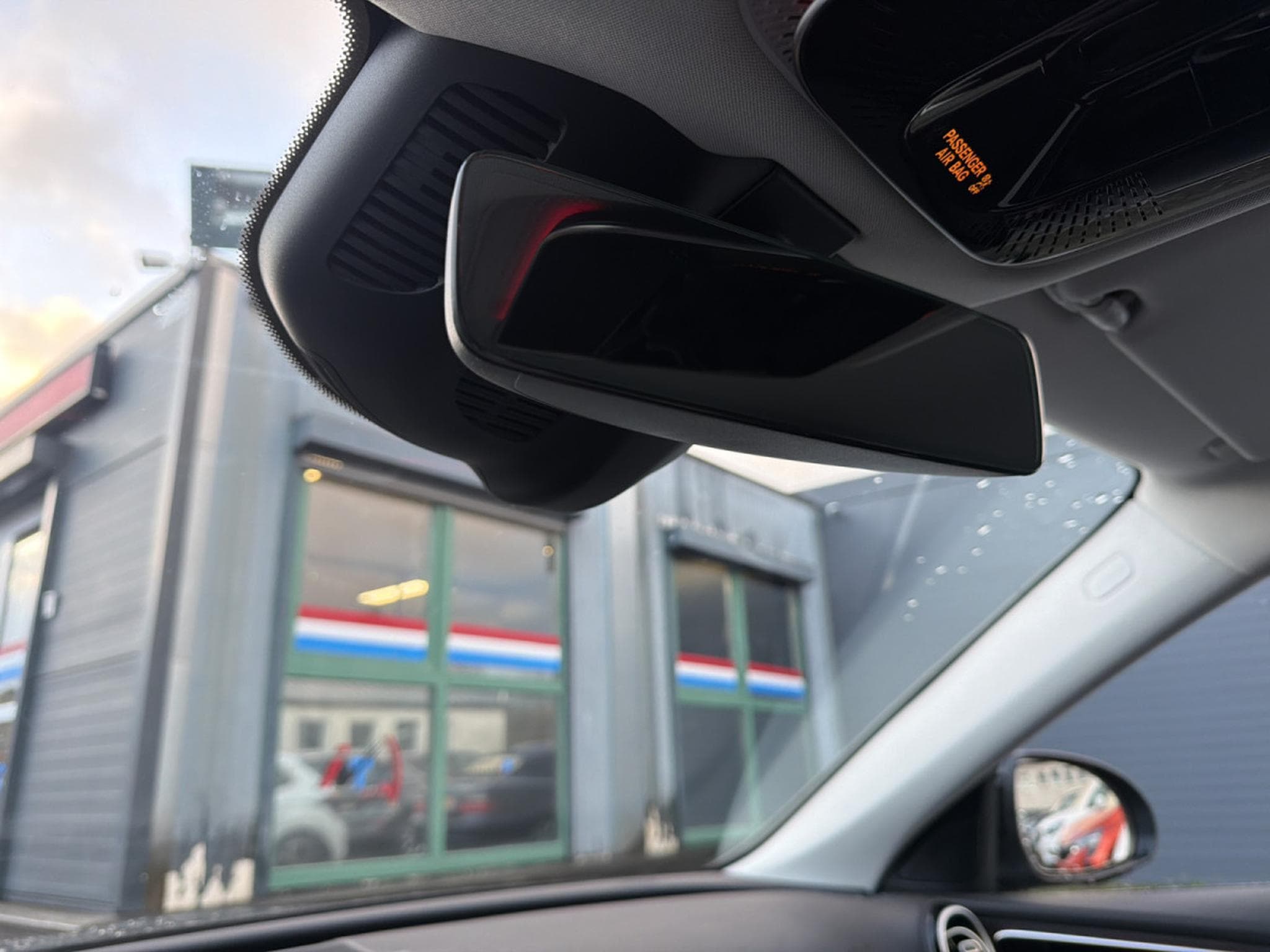 Mercedes C 220 DA 200 (2024) - Foto 16