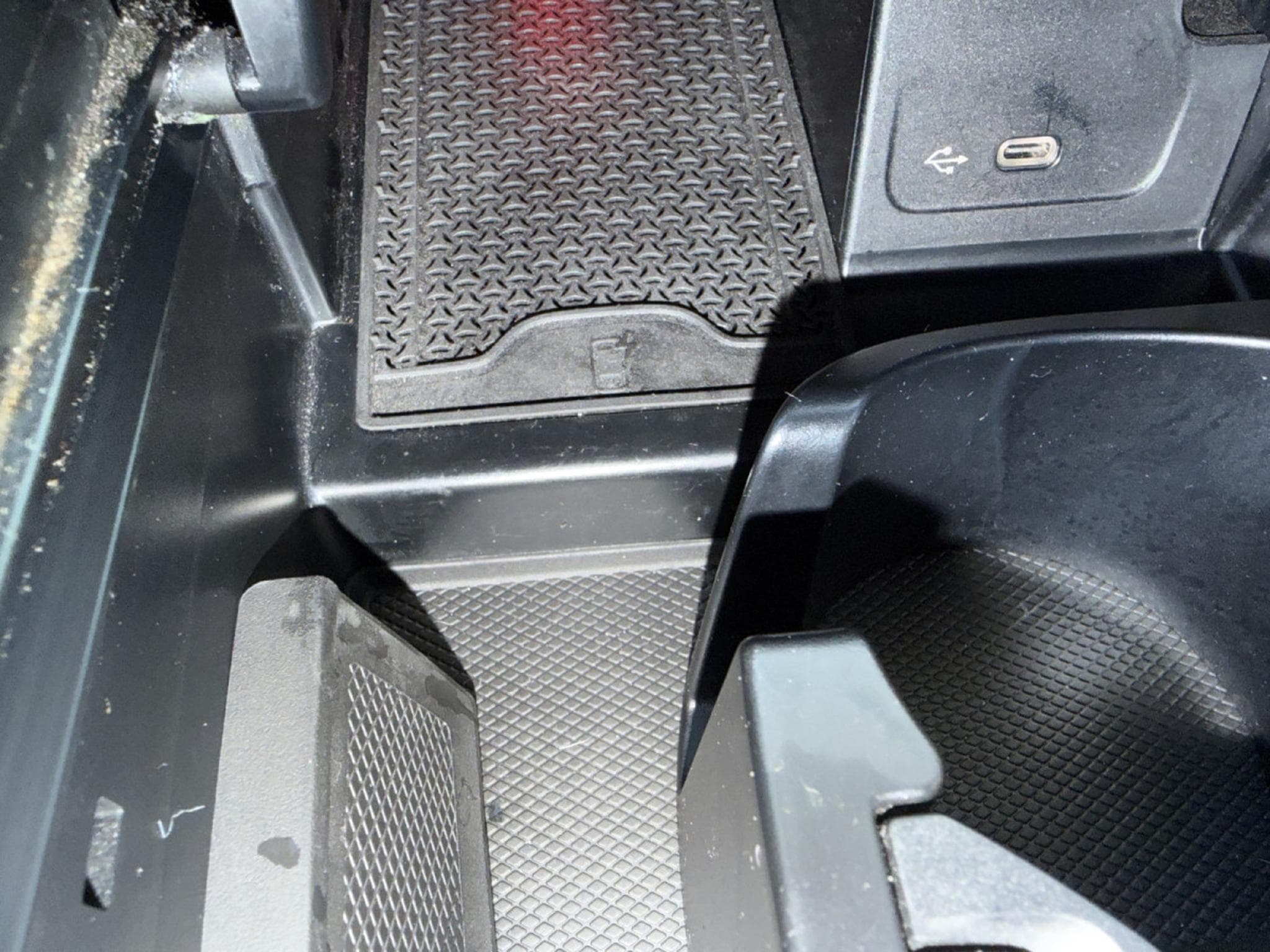 Mercedes C 220 DA 200 (2024) - Foto 18