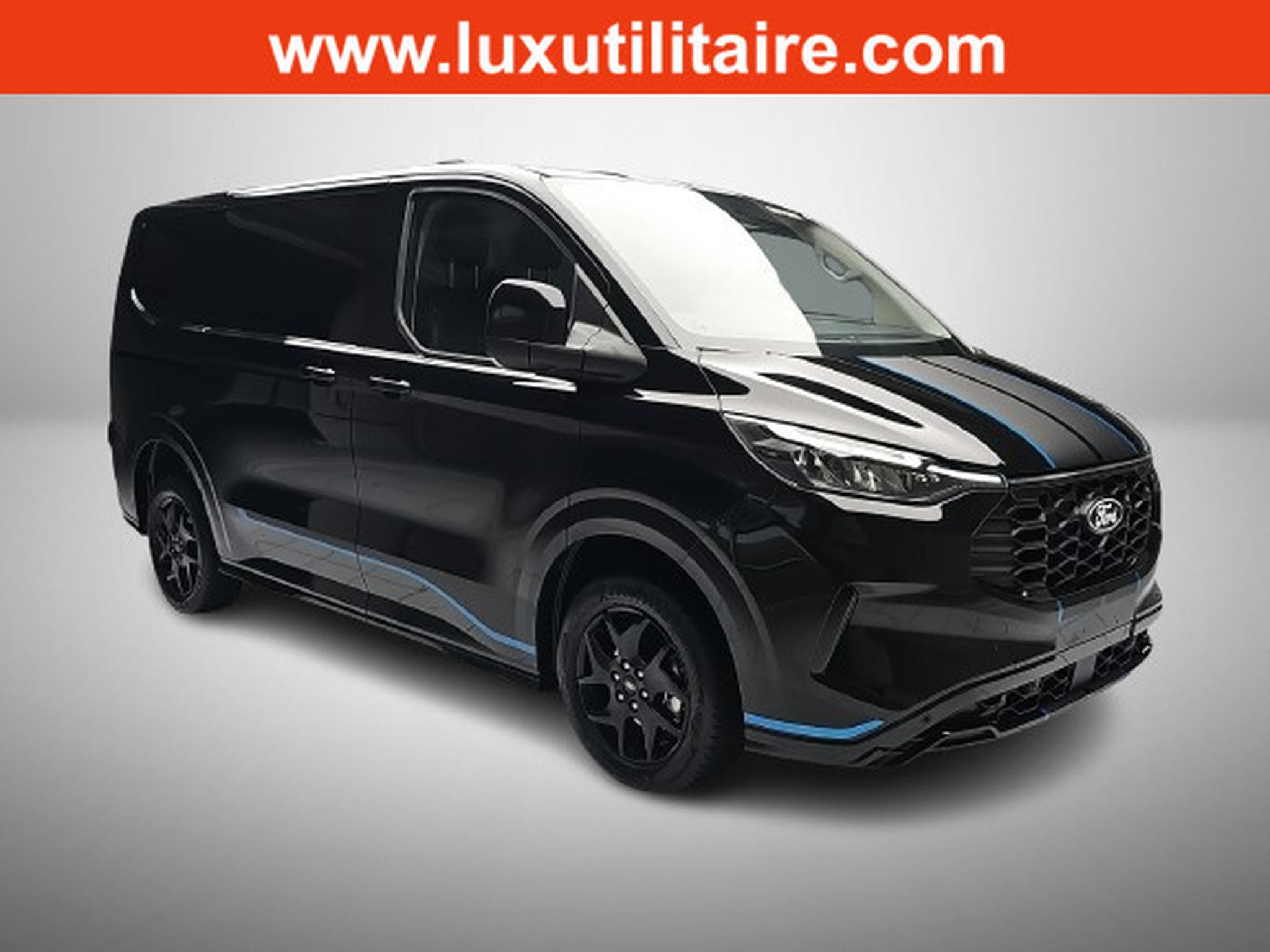 Ford Transit 2.0 ECOBLUE 170 BVA L1H1 Sport (2026) - Foto 1