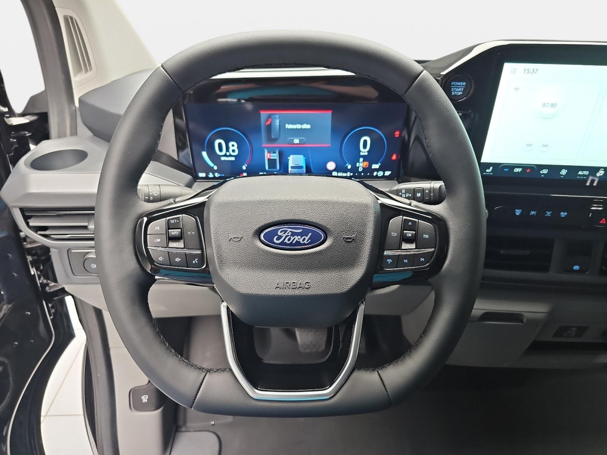 Ford Transit 2.0 ECOBLUE 170 BVA L1H1 Sport (2026) - Foto 12