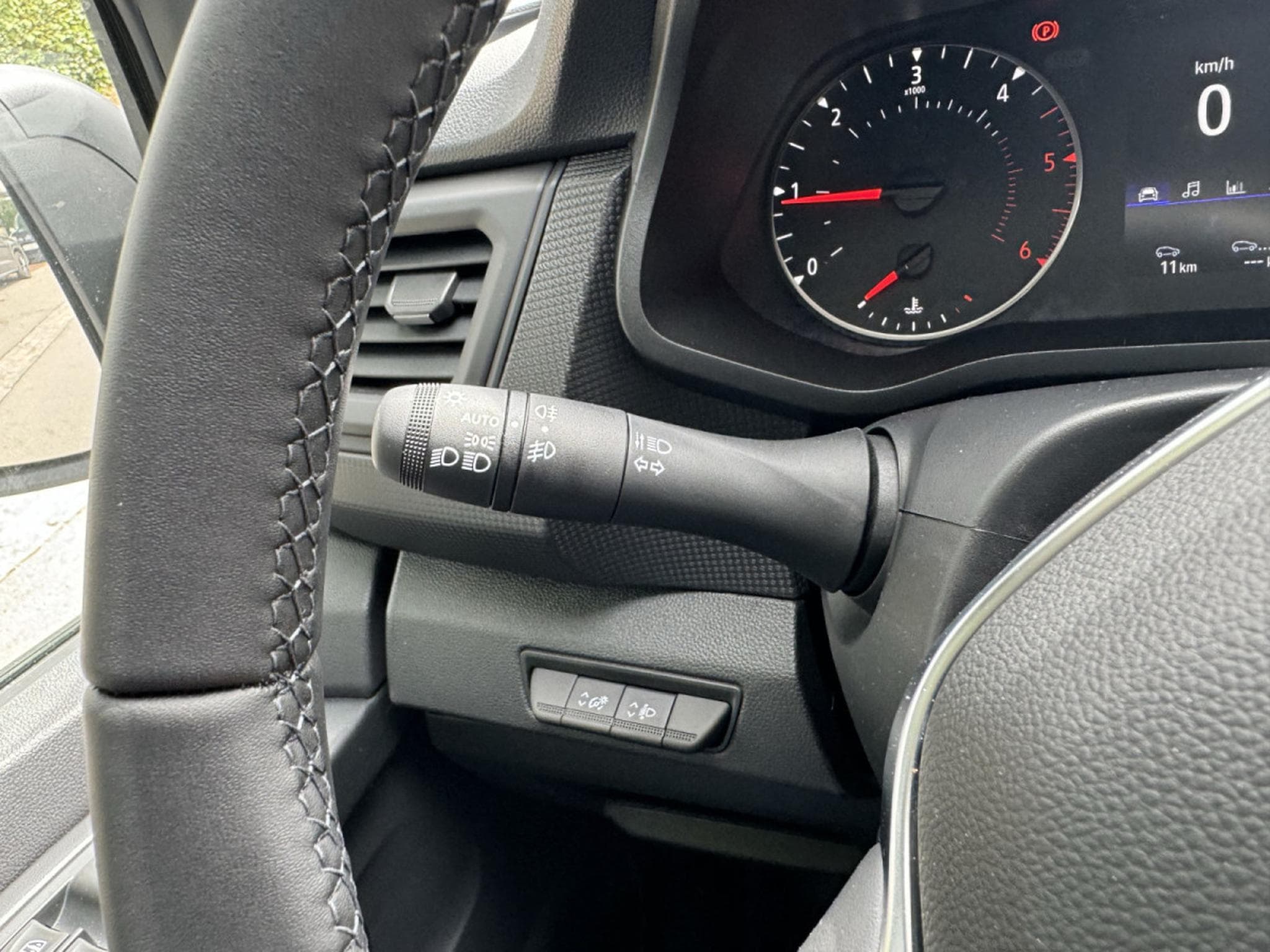 Renault Trafic 2.0 Dci 130 L2H1 (2025) - Foto 24