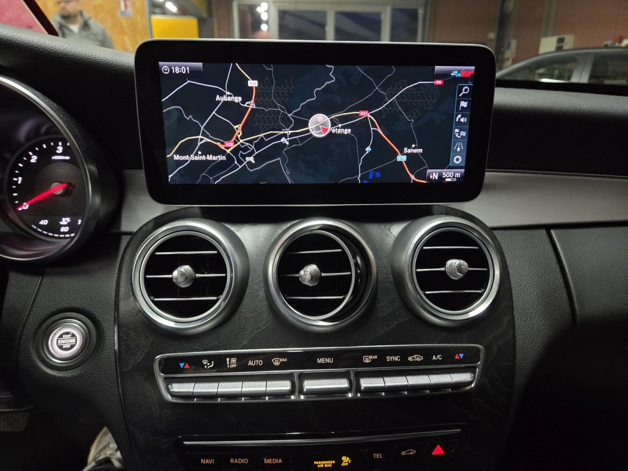 Mercedes C 200 BREAK 160CV BUSINESS AVANTGARDE (2019) - Photo 15