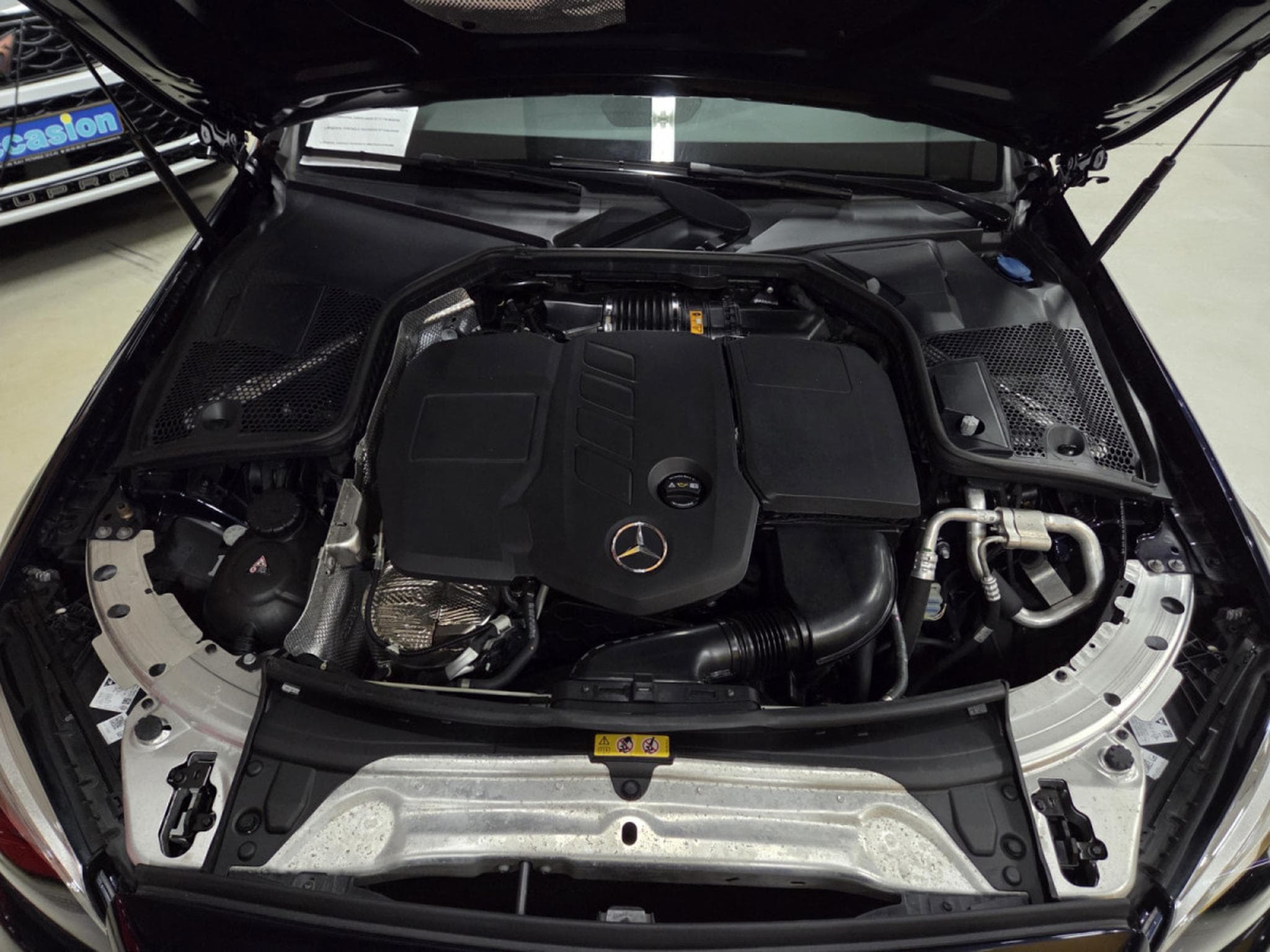 Mercedes C 200 BREAK 160CV BUSINESS AVANTGARDE (2019) - Photo 22