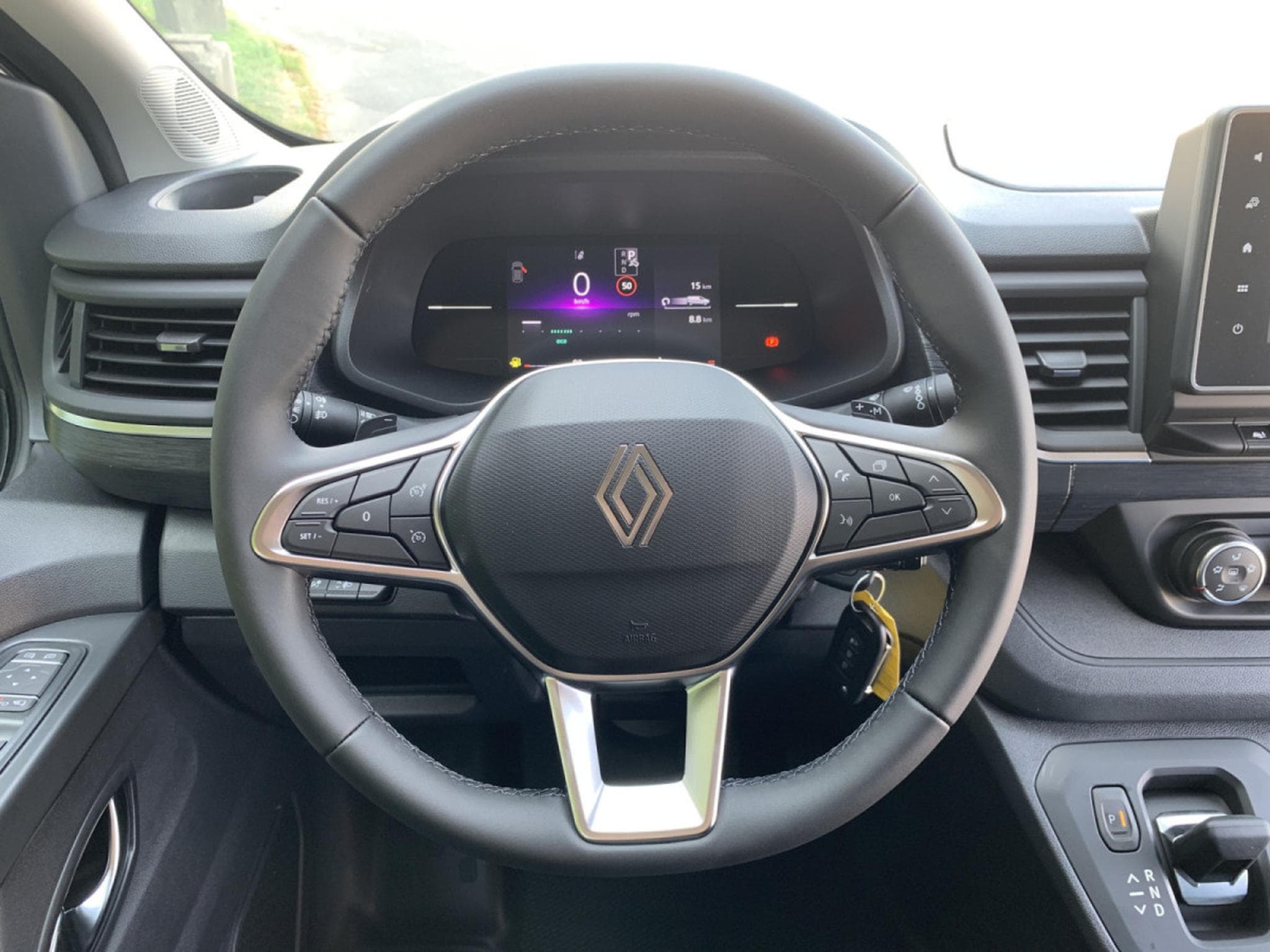 Renault Trafic 2.0 Dci 170 AT9 L2H1 (2025) - Foto 9