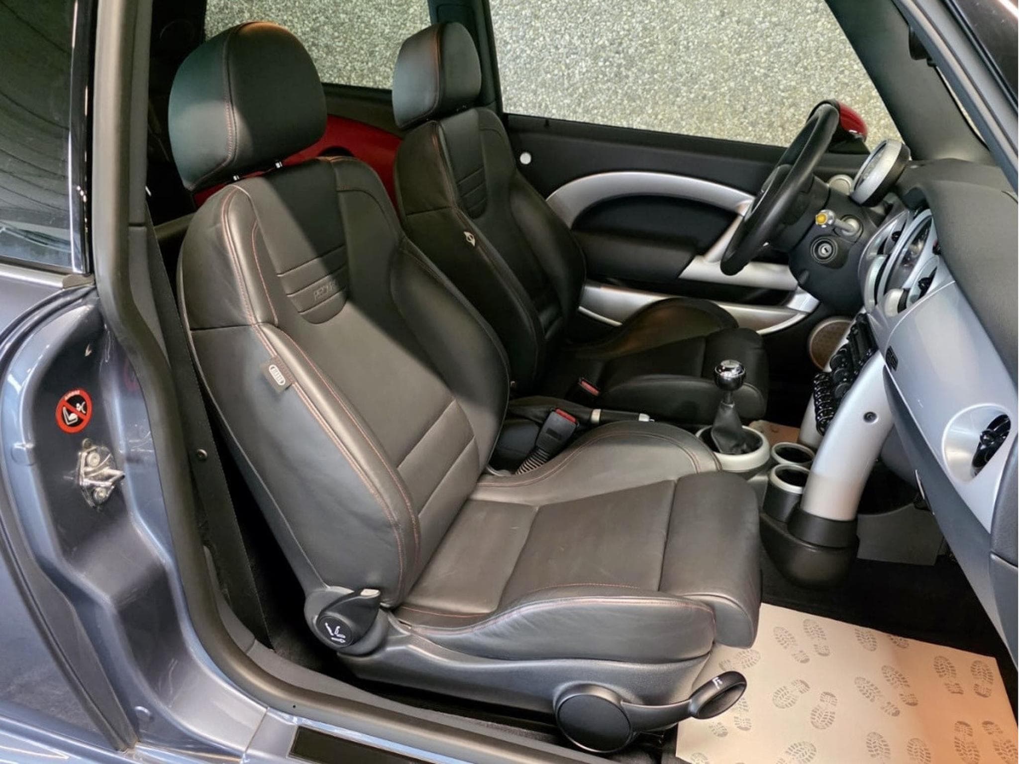 Mini Cooper John Cooper Works 1.6 GP1#0482 CUIR XENON (2008) - Photo 5