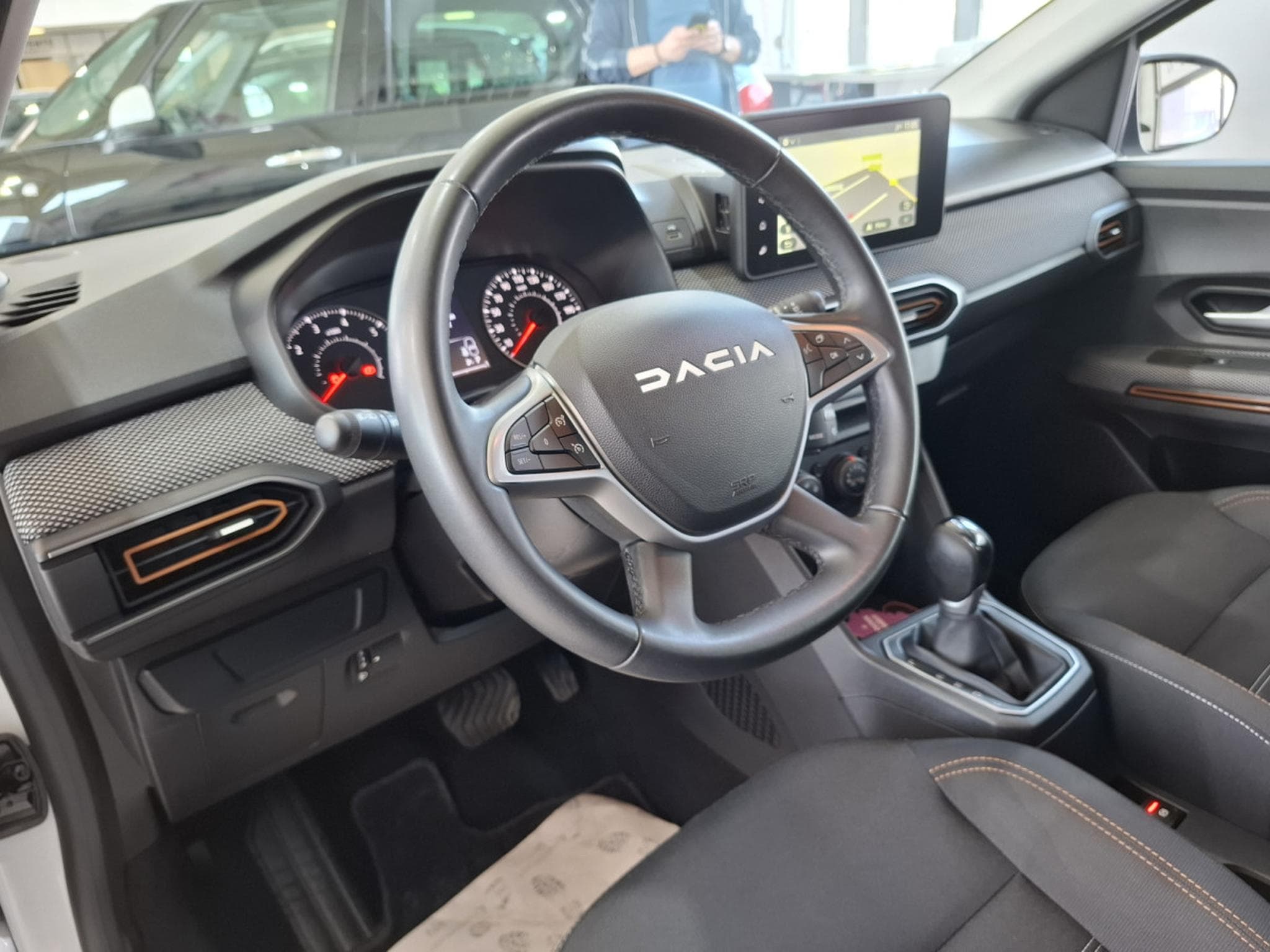 Dacia Sandero 1.0 TCe 90 Stepway, B.Auto., 1 HAND, CAMERA, NAVI, PDC, REGU (2023) - Photo 8