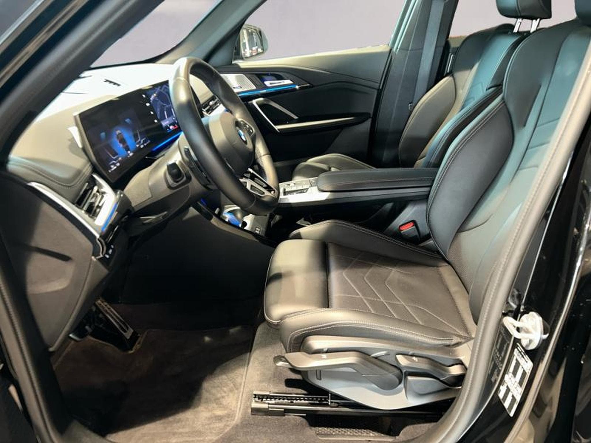 BMW X1 X1 sDrive18i M-Sport (2026) - Photo 9