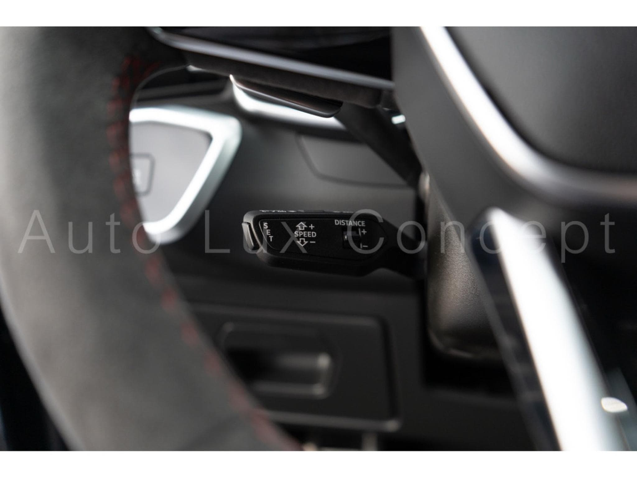 Audi RS6 Avant performance 4.0 TFSI quattro (2024) - Photo 16