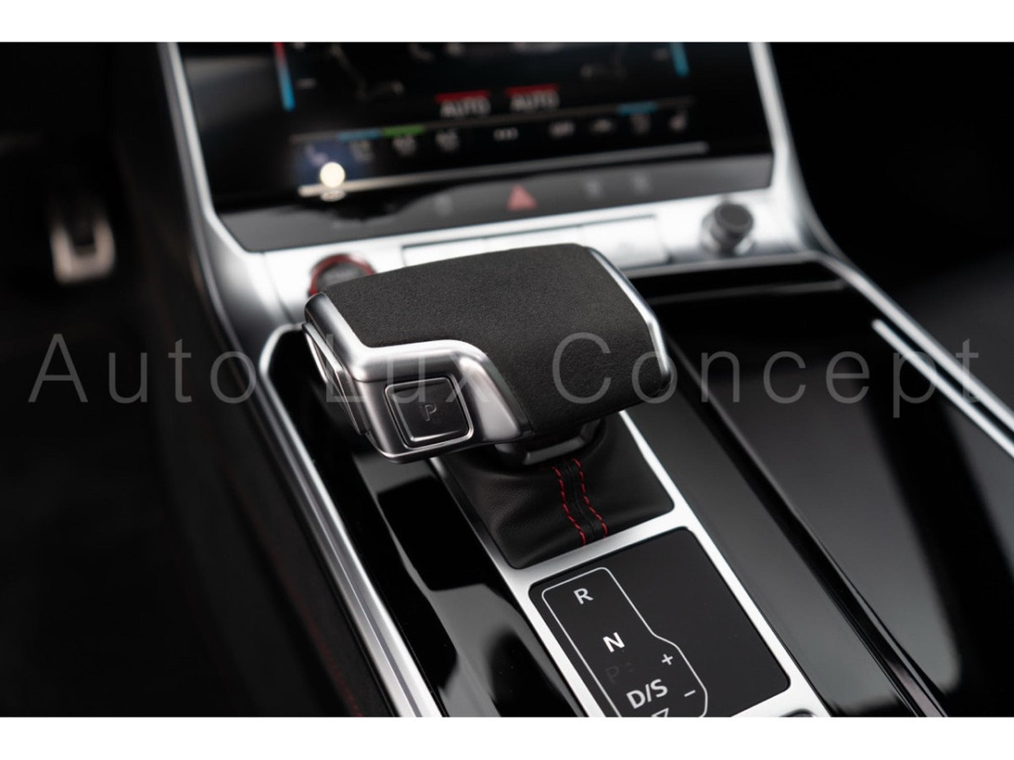 Audi RS6 Avant performance 4.0 TFSI quattro (2024) - Photo 20