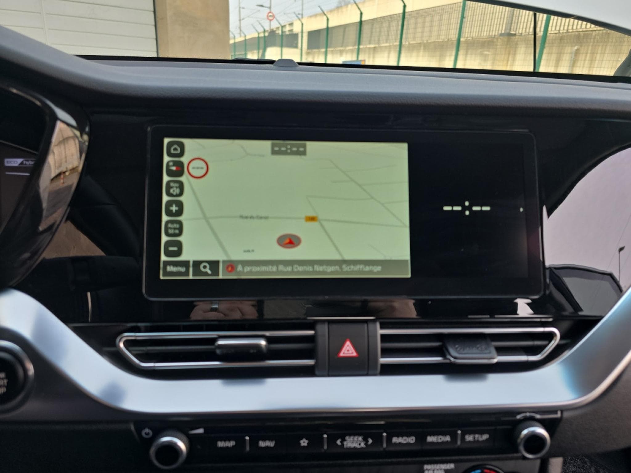 Kia Niro Sense (UVO) 1.6 GDi HEV 6DCT (2020) - Photo 14