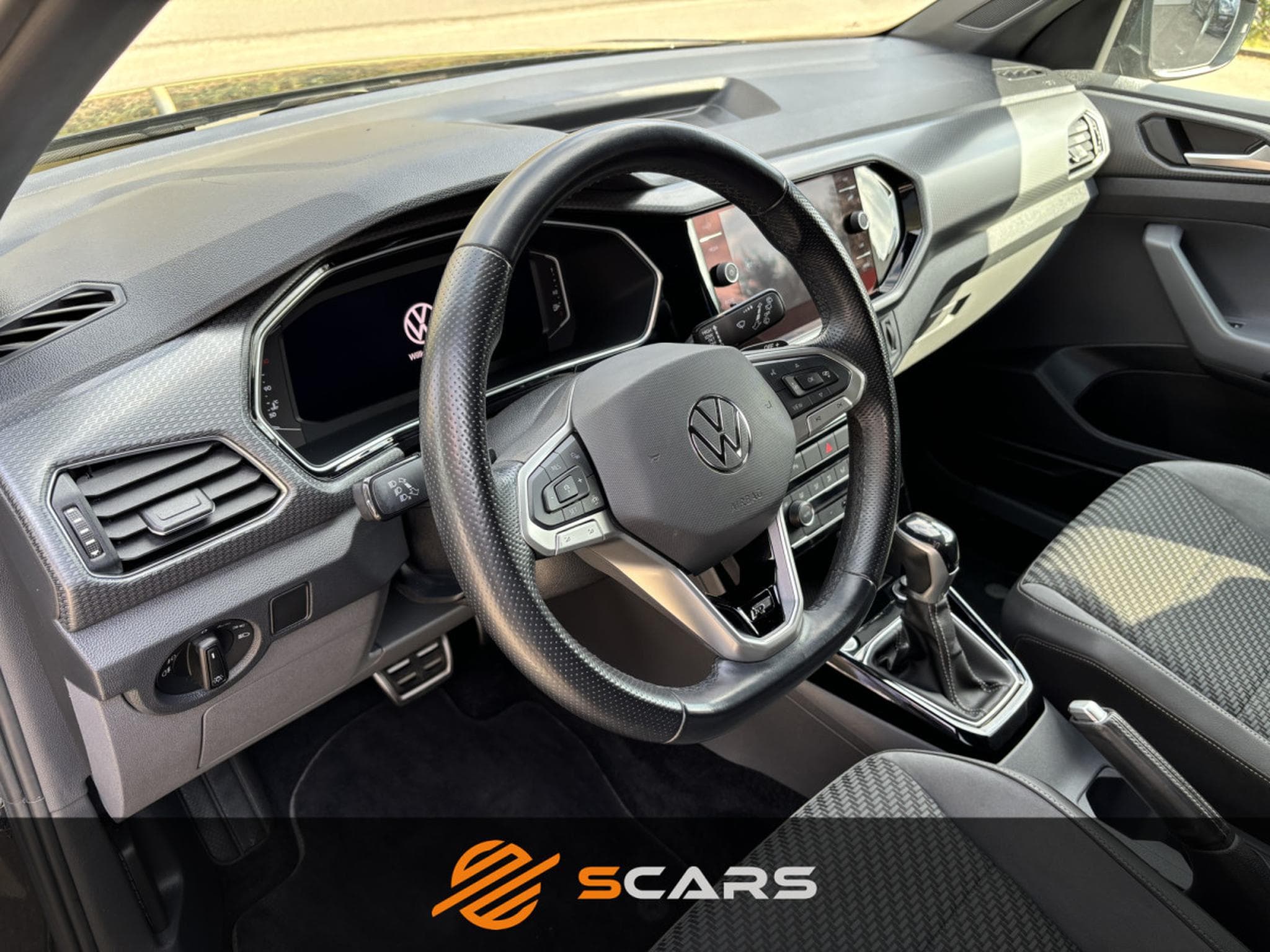 VW T-Cross R-Line 1.0 Tsi DSG 110cv (2021) - Photo 8