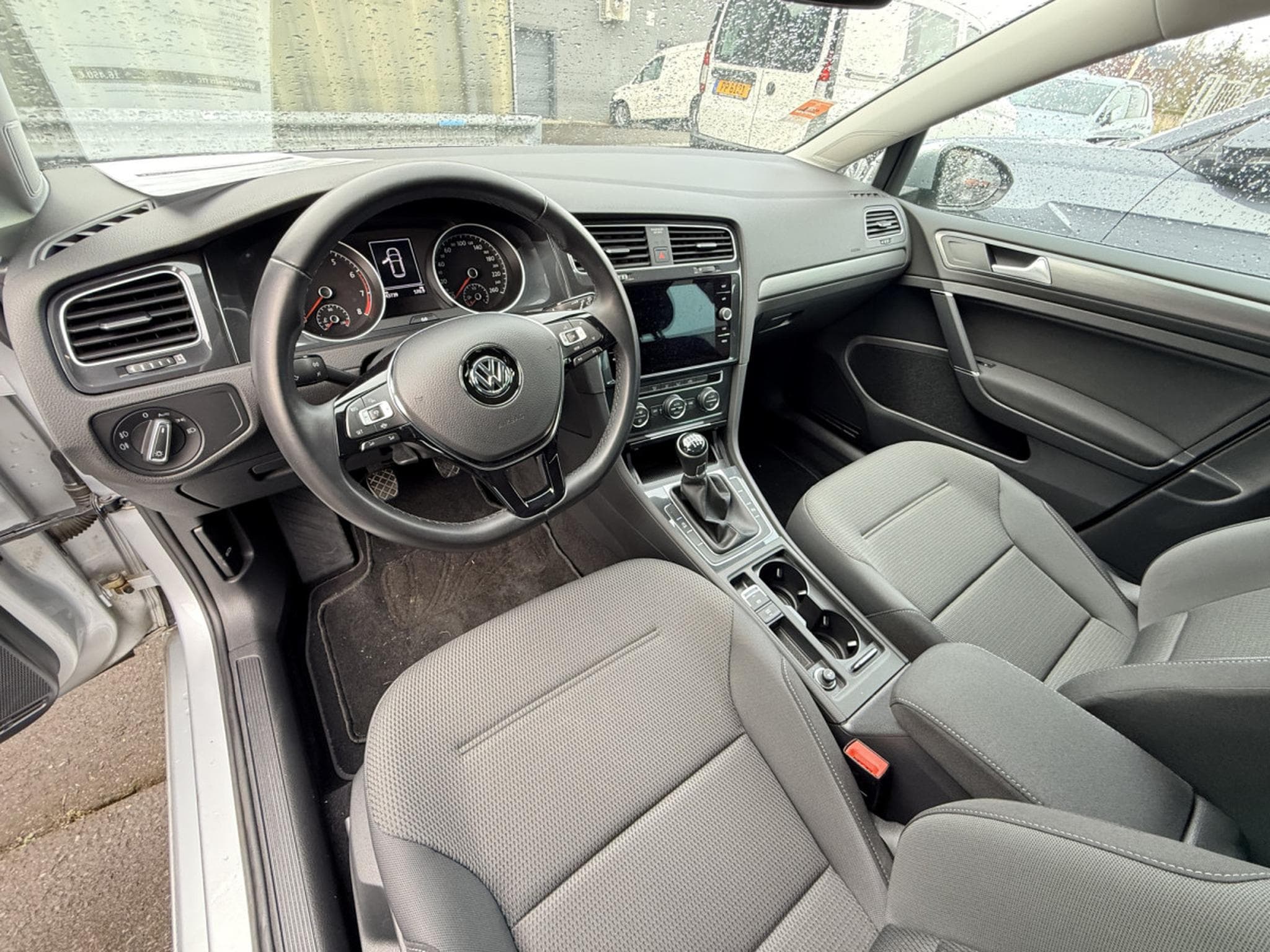 VW Golf Comfortline 1.5 TSI ACT 150cv 6 vitesses (2020) - Photo 4