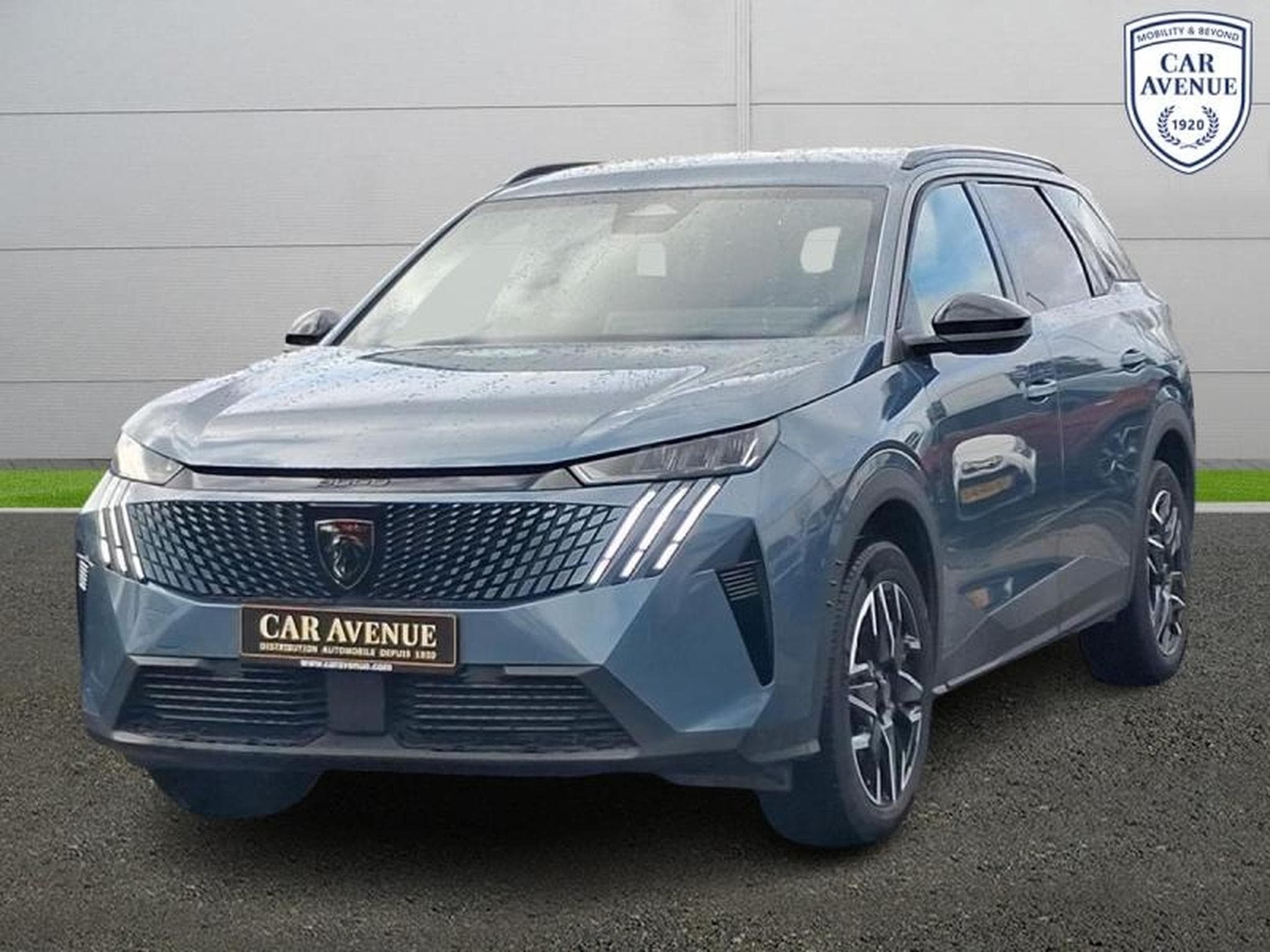 PEUGEOT 5008 Hybrid 145ch Allure e-DCS6 (2025) - Photo 1